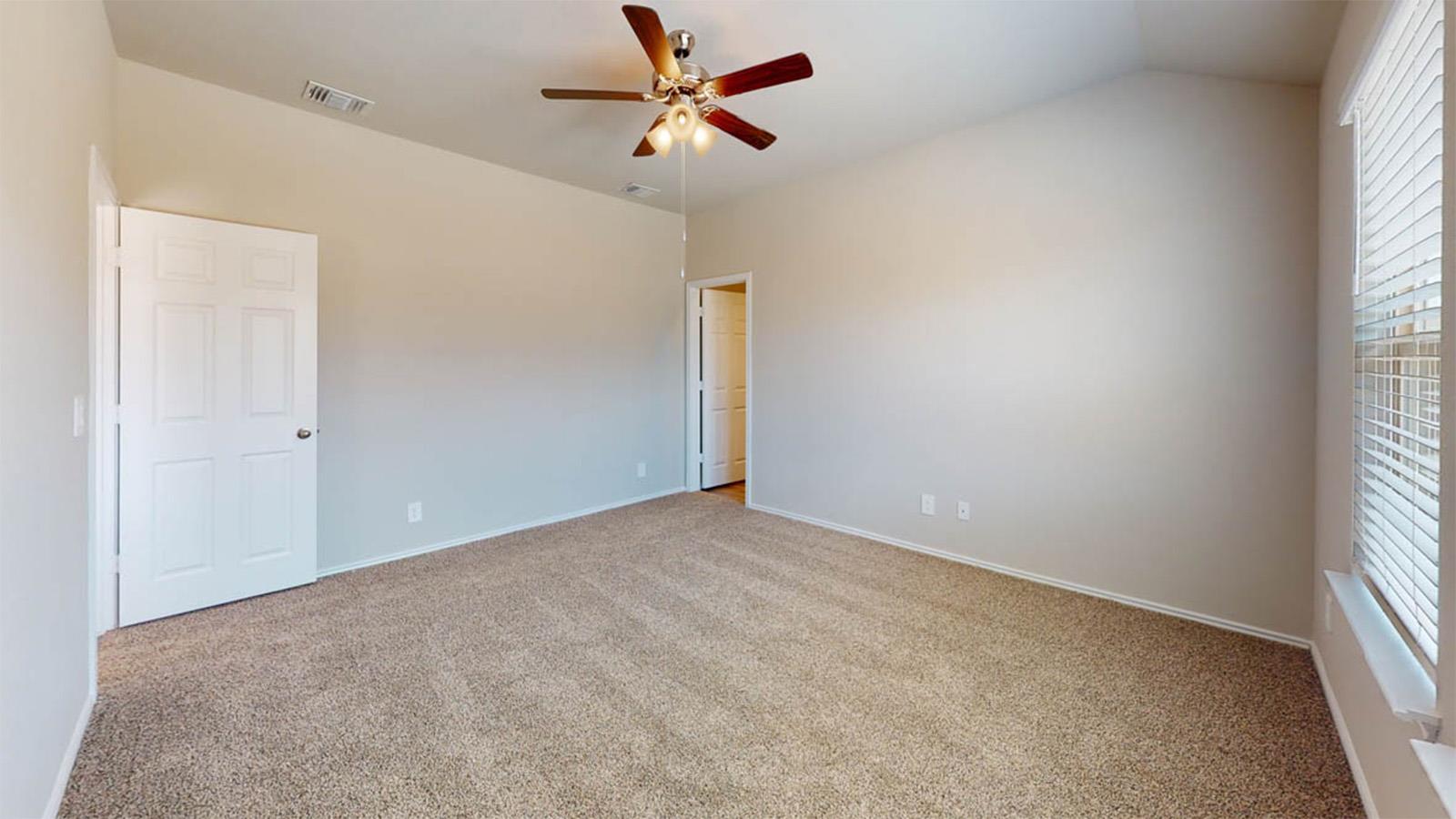 100 Rain Drop Rd, Jarrell, TX 76537
