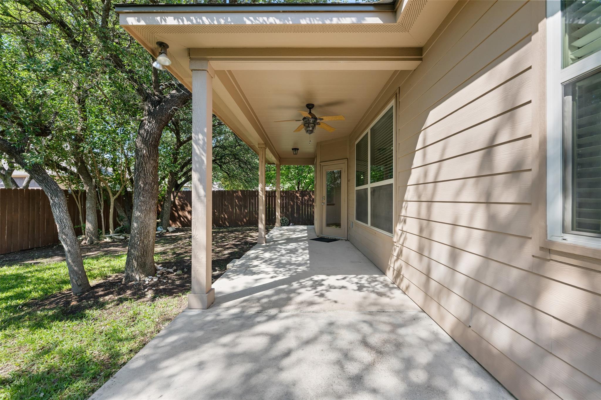 608 Algerita Dr, Georgetown, TX 78628