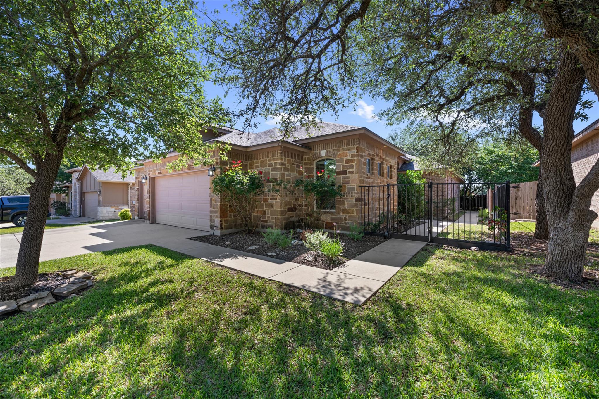 608 Algerita Dr, Georgetown, TX 78628