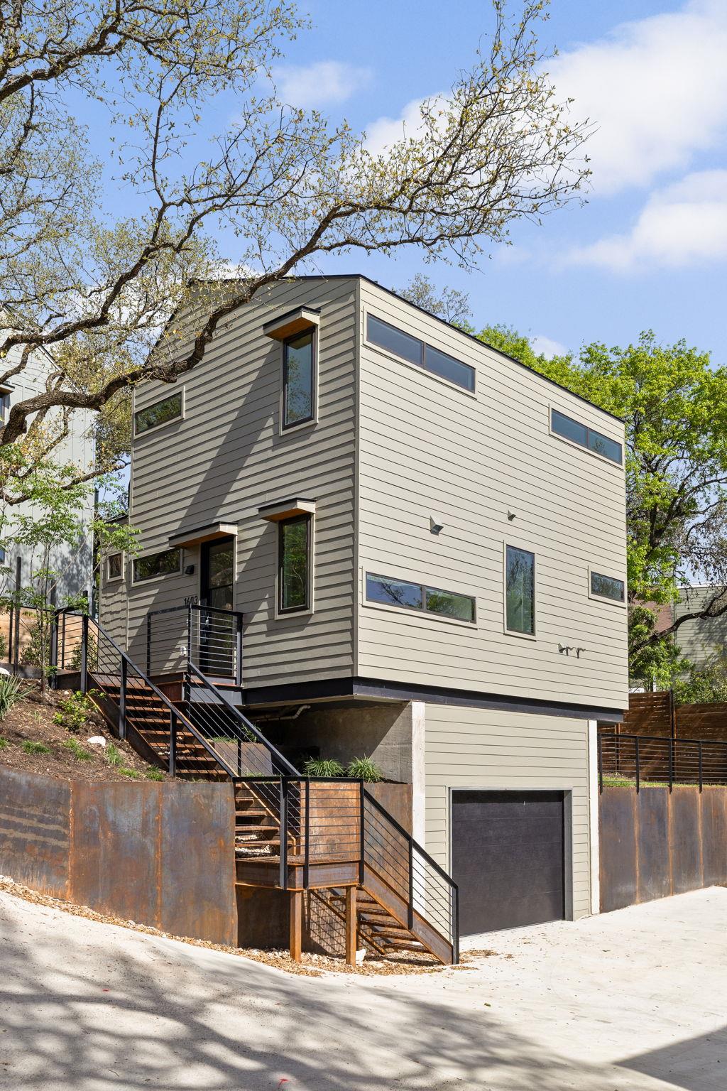 1603 Chelsea Ln # 2, Austin, TX 78704