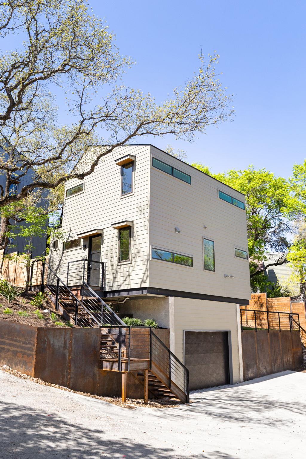 1603 Chelsea Ln # 2, Austin, TX 78704
