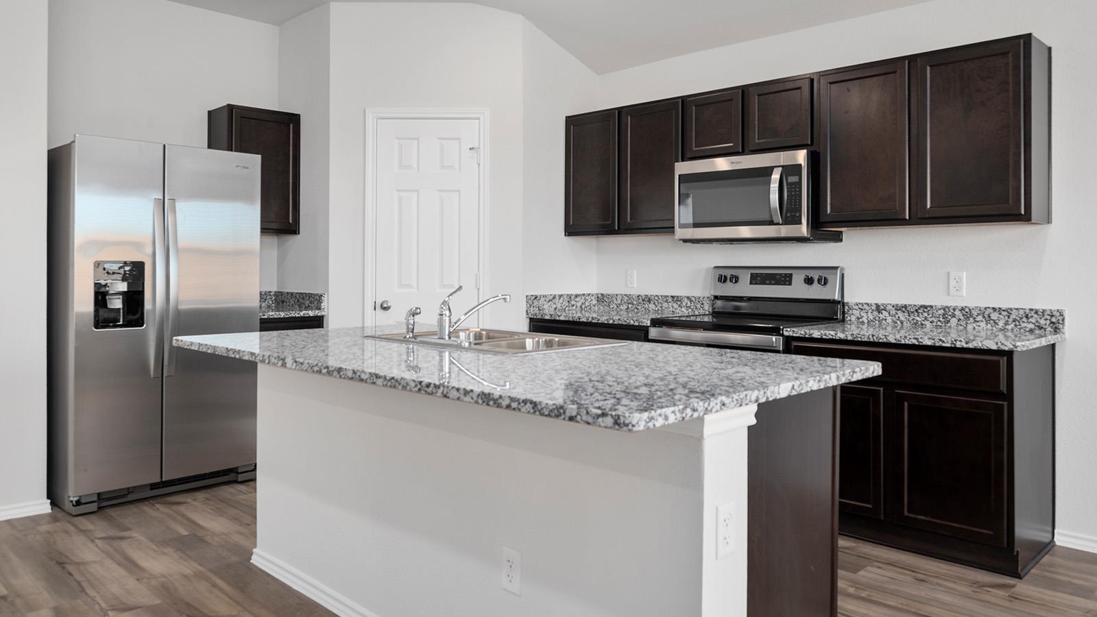 101 Rain Drop Rd, Jarrell, TX 76537