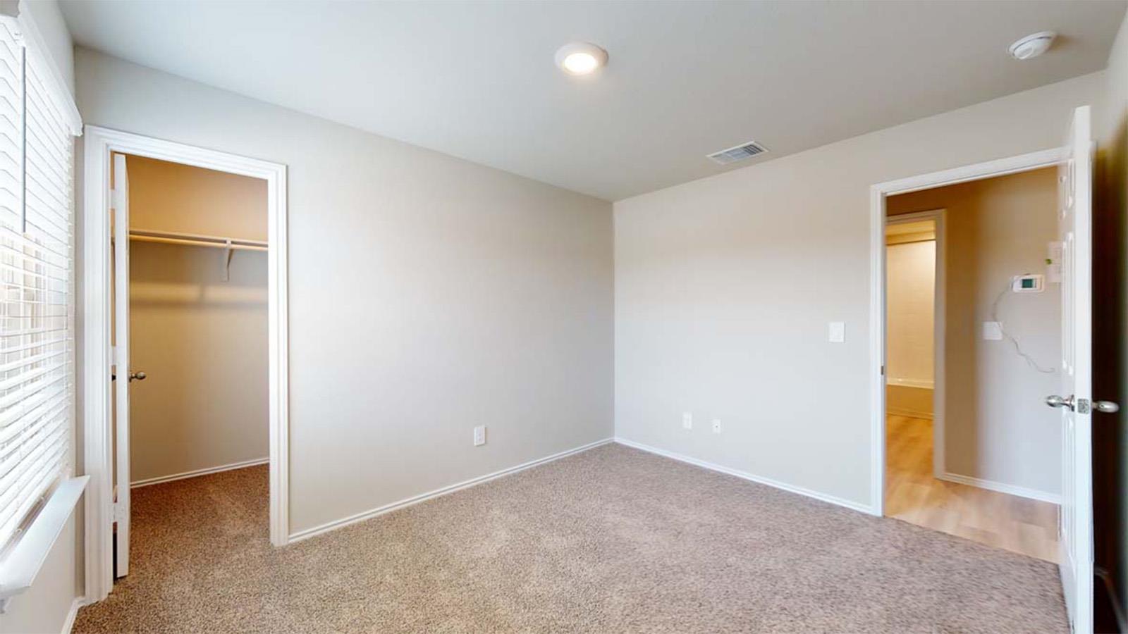 101 Rain Drop Rd, Jarrell, TX 76537