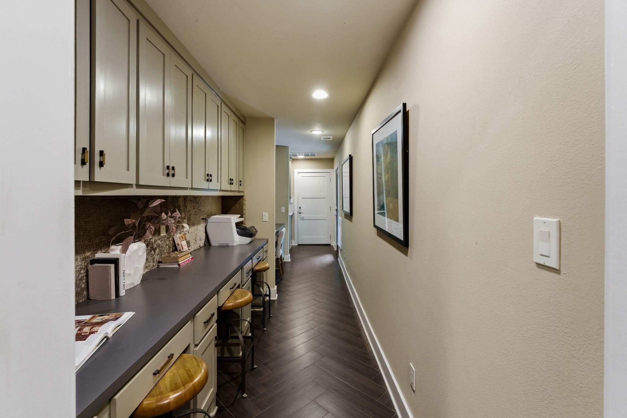 32 Sundown Pkwy, Austin, TX 78746