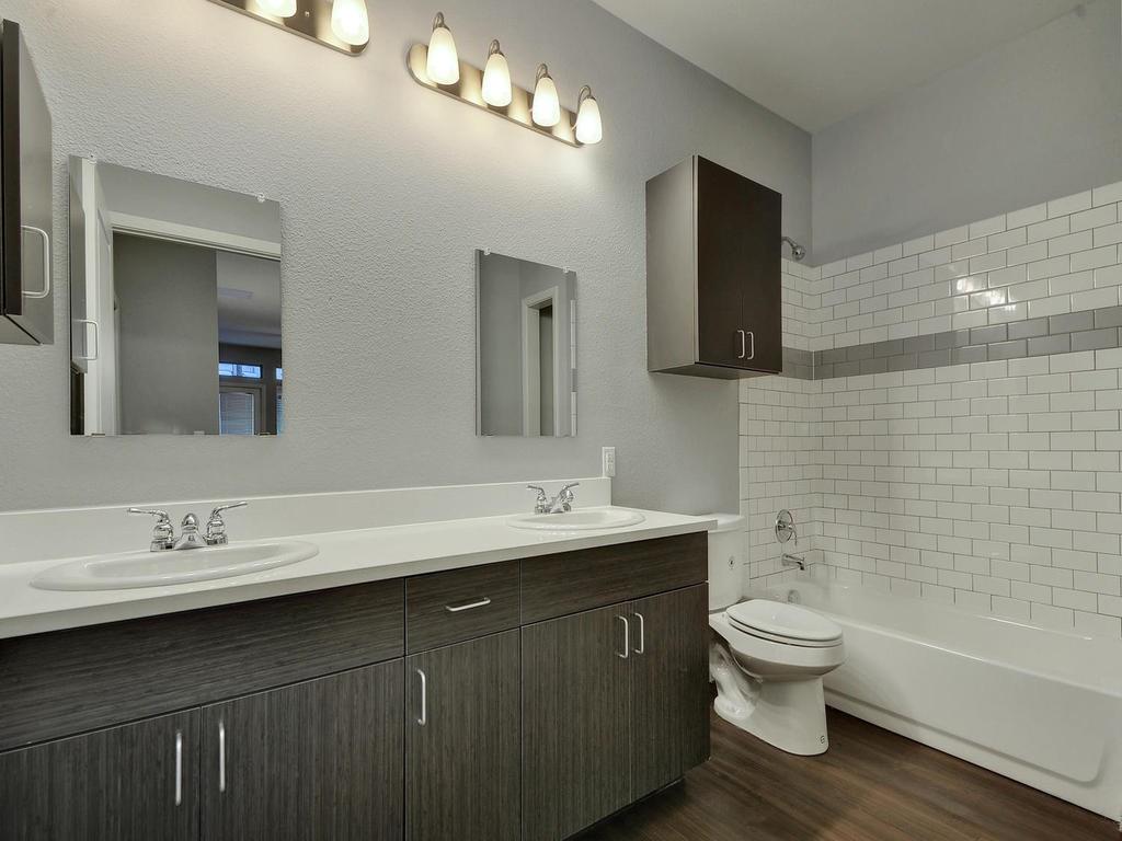 2822 Rio Grande St # 202, Austin, TX 78705