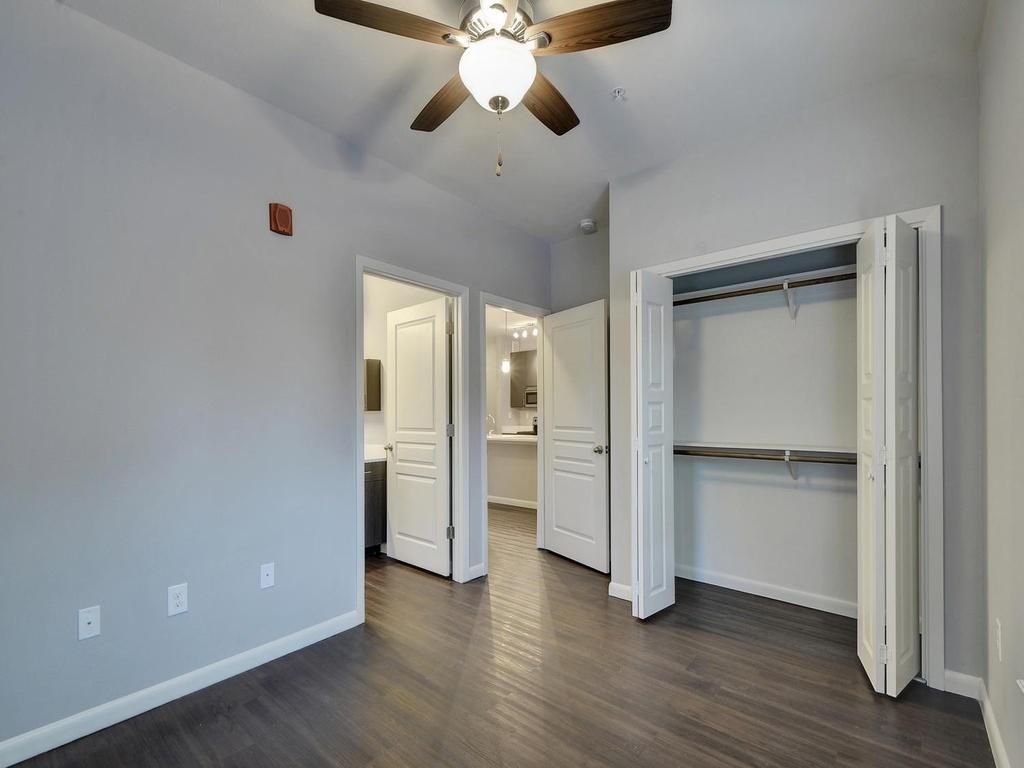 2822 Rio Grande St # 202, Austin, TX 78705