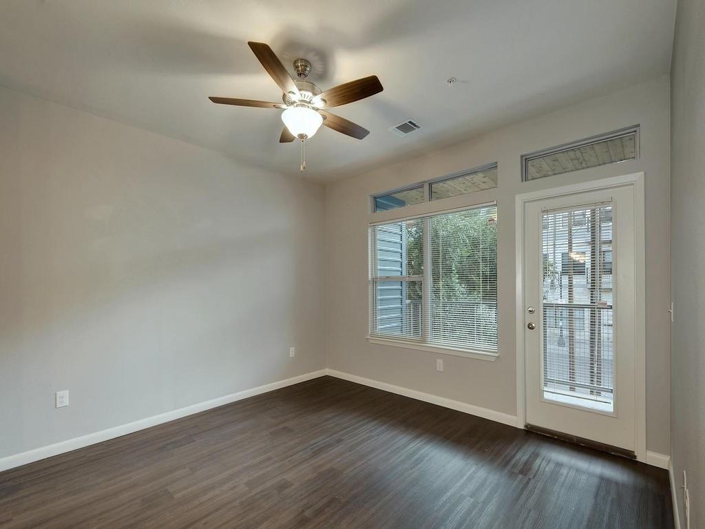 2822 Rio Grande St # 202, Austin, TX 78705