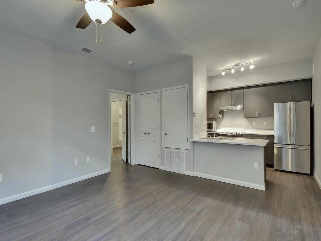 2822 Rio Grande St # 202, Austin, TX 78705