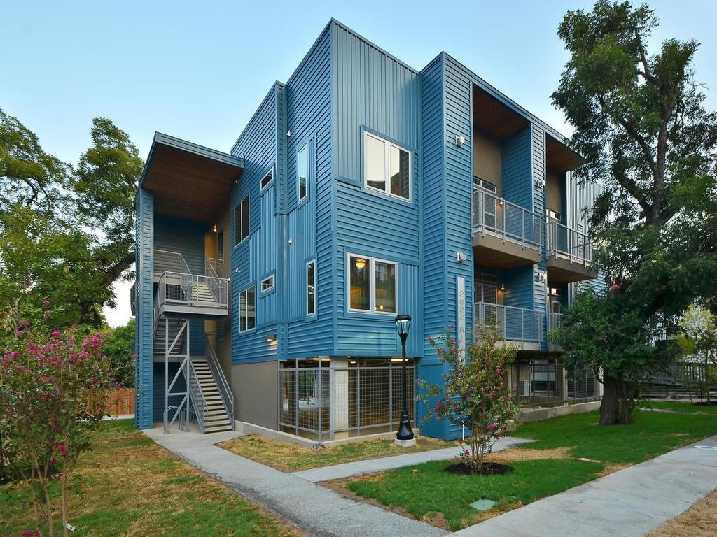 2822 Rio Grande St # 202, Austin, TX 78705