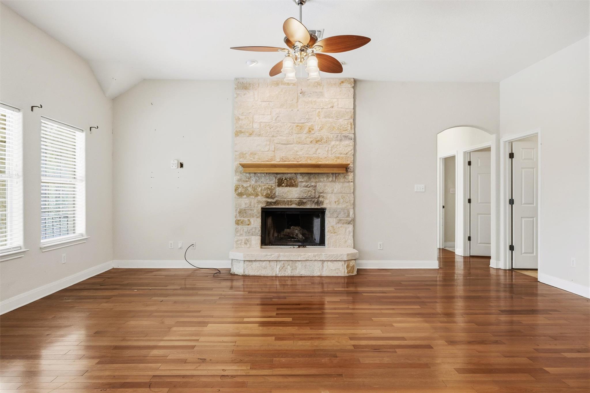 103 Kamaiki Drive, Bastrop, TX 78602