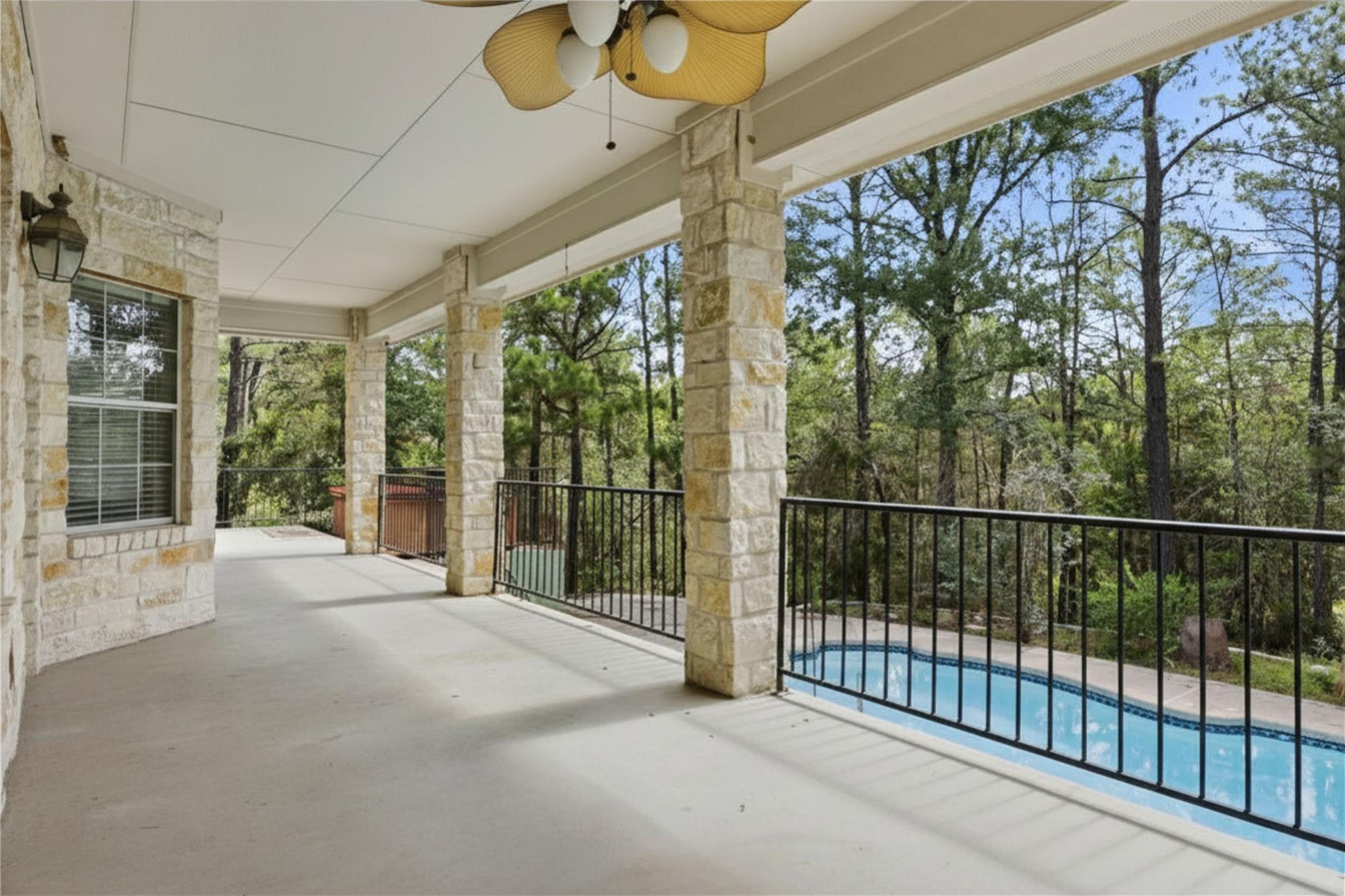 103 Kamaiki Drive, Bastrop, TX 78602