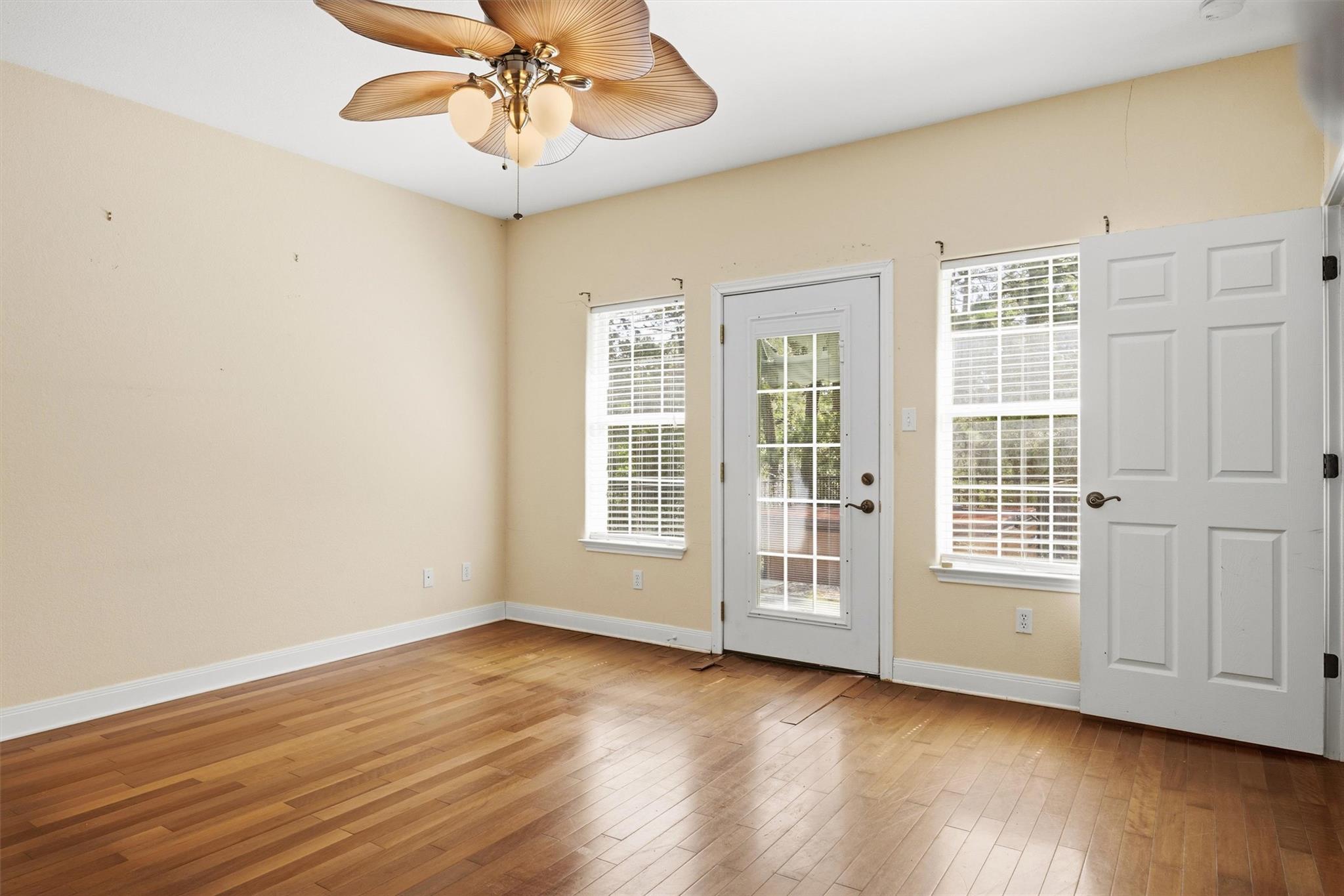 103 Kamaiki Drive, Bastrop, TX 78602