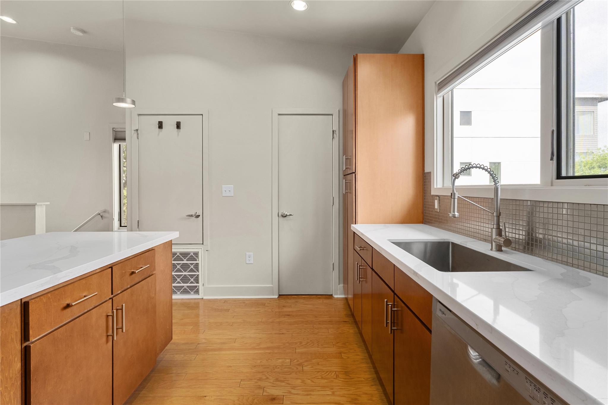 1702 S Lamar Blvd # 30, Austin, TX 78704