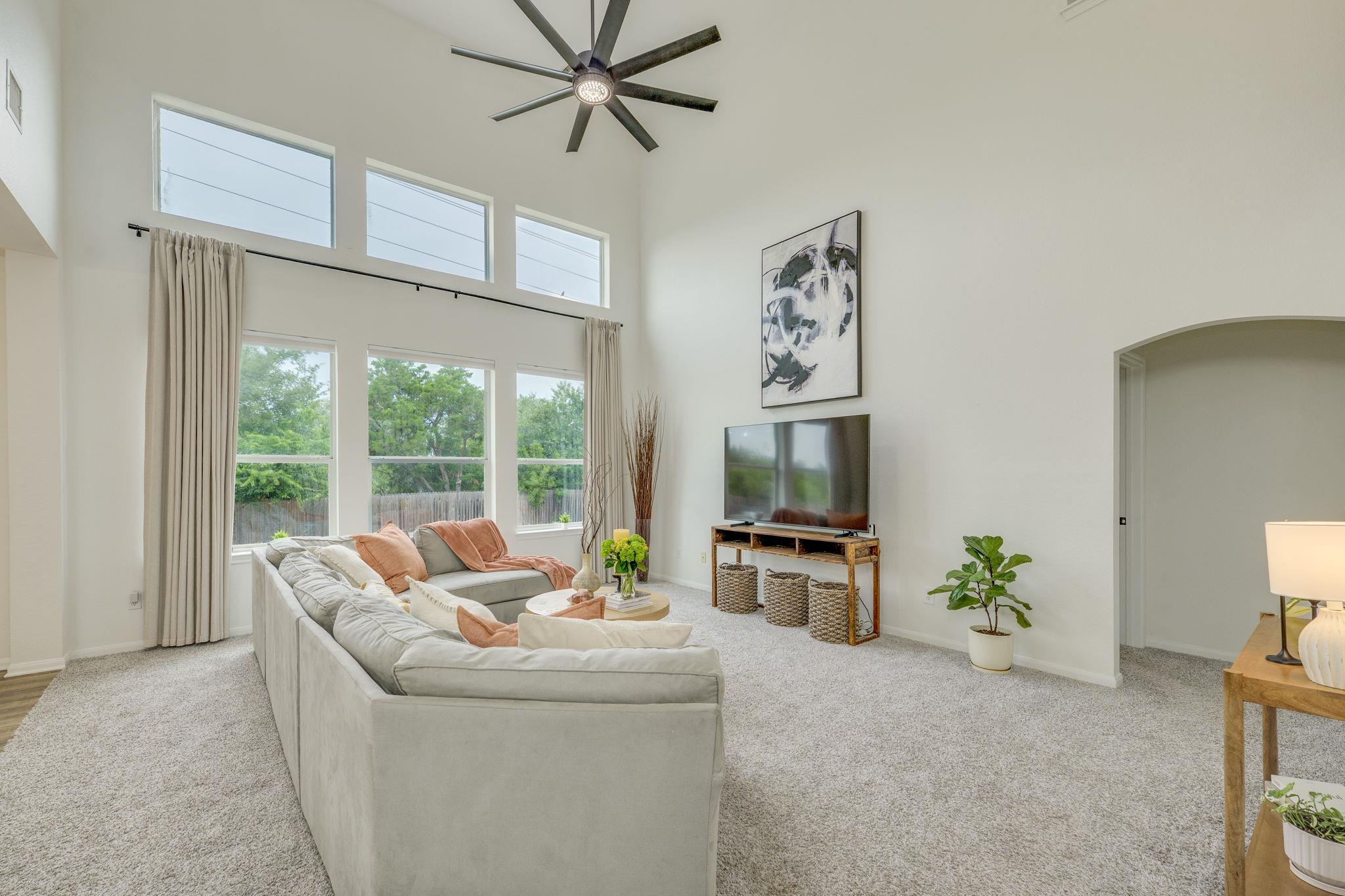 1509 Encino Dr, Leander, TX 78641