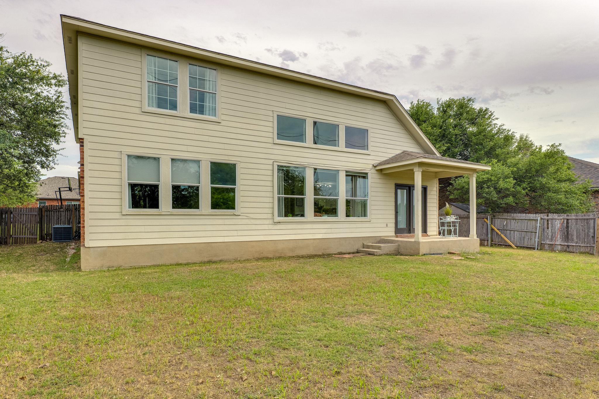 1509 Encino Dr, Leander, TX 78641