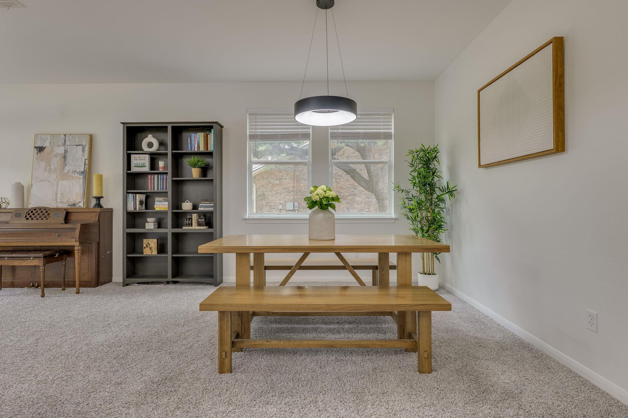 1509 Encino Dr, Leander, TX 78641