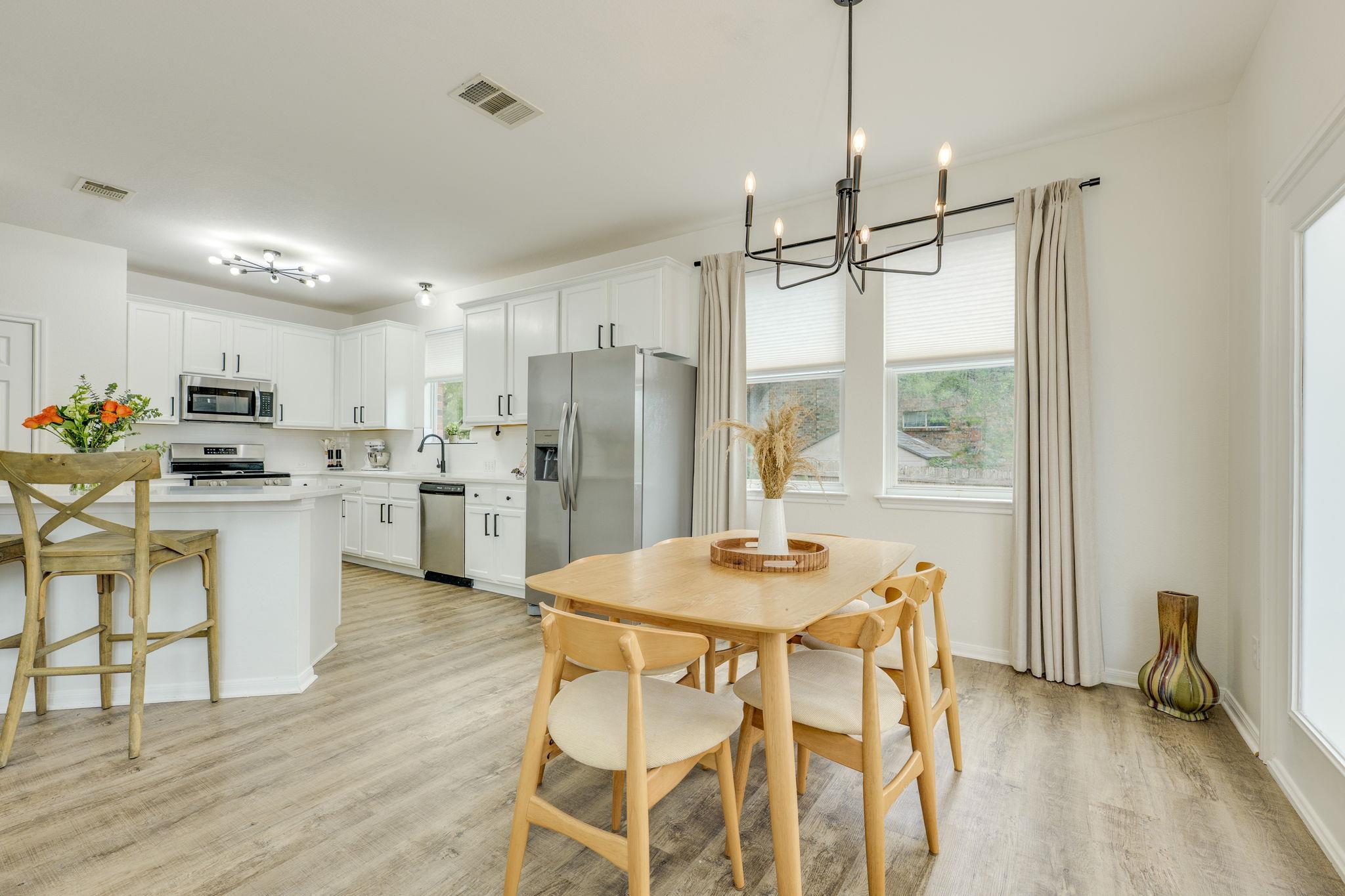 1509 Encino Dr, Leander, TX 78641