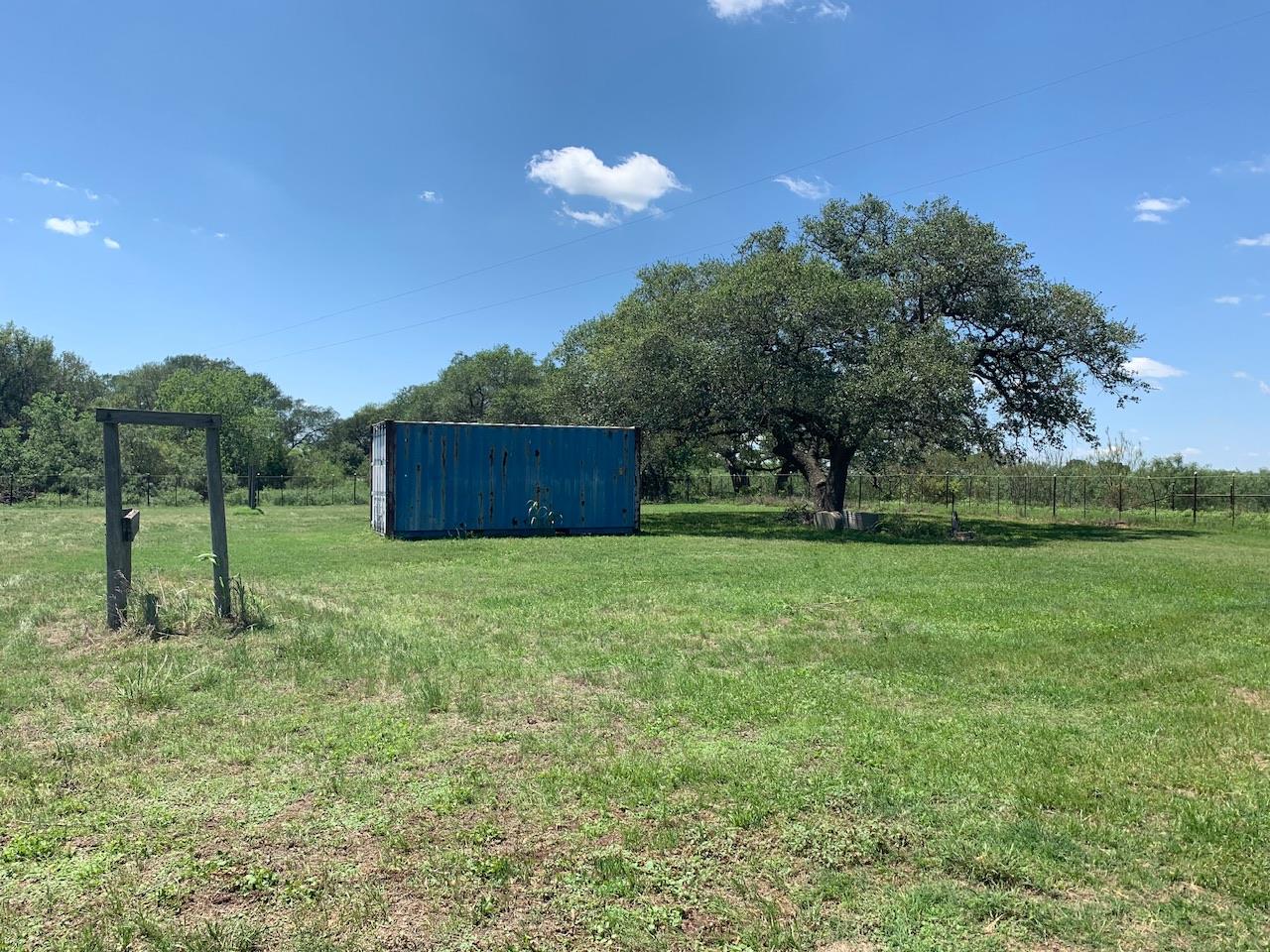 133 Clearfork Rd, Lockhart, TX 78644
