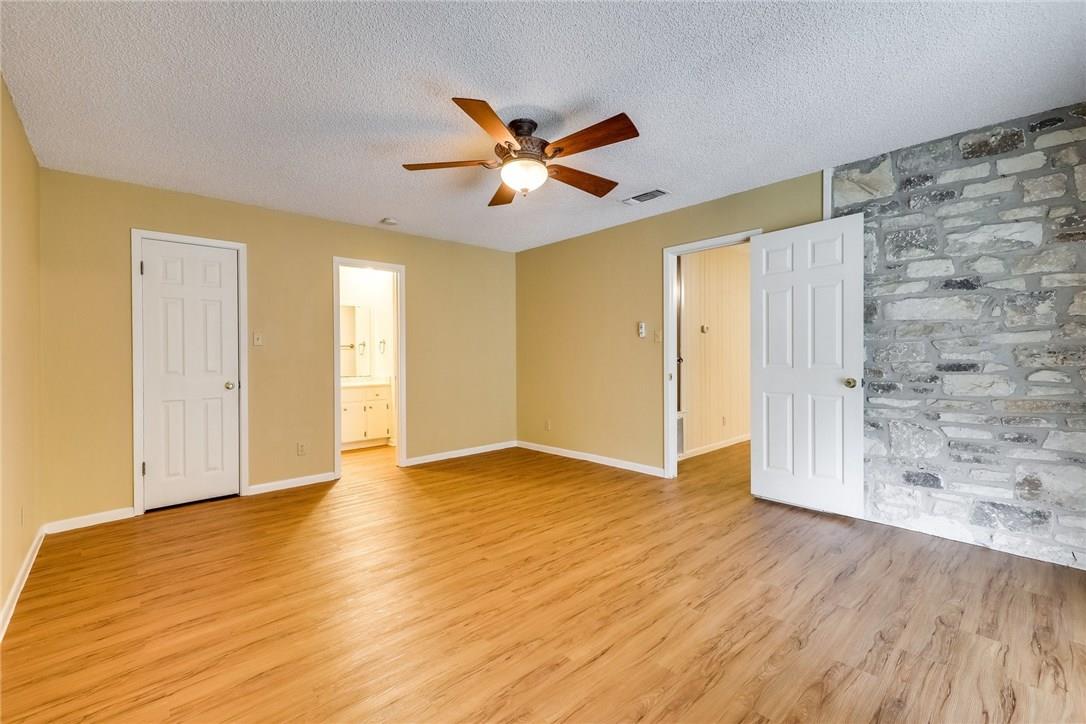 12401 Knoll Ridge Dr, Austin, TX 78758