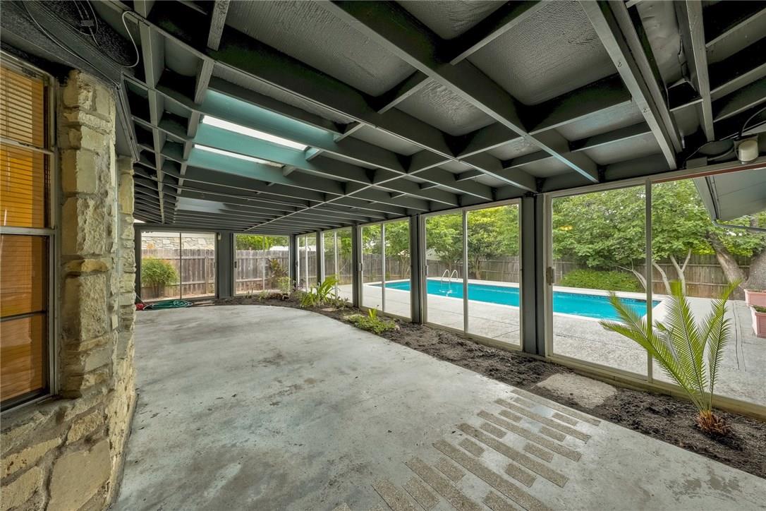 12401 Knoll Ridge Dr, Austin, TX 78758