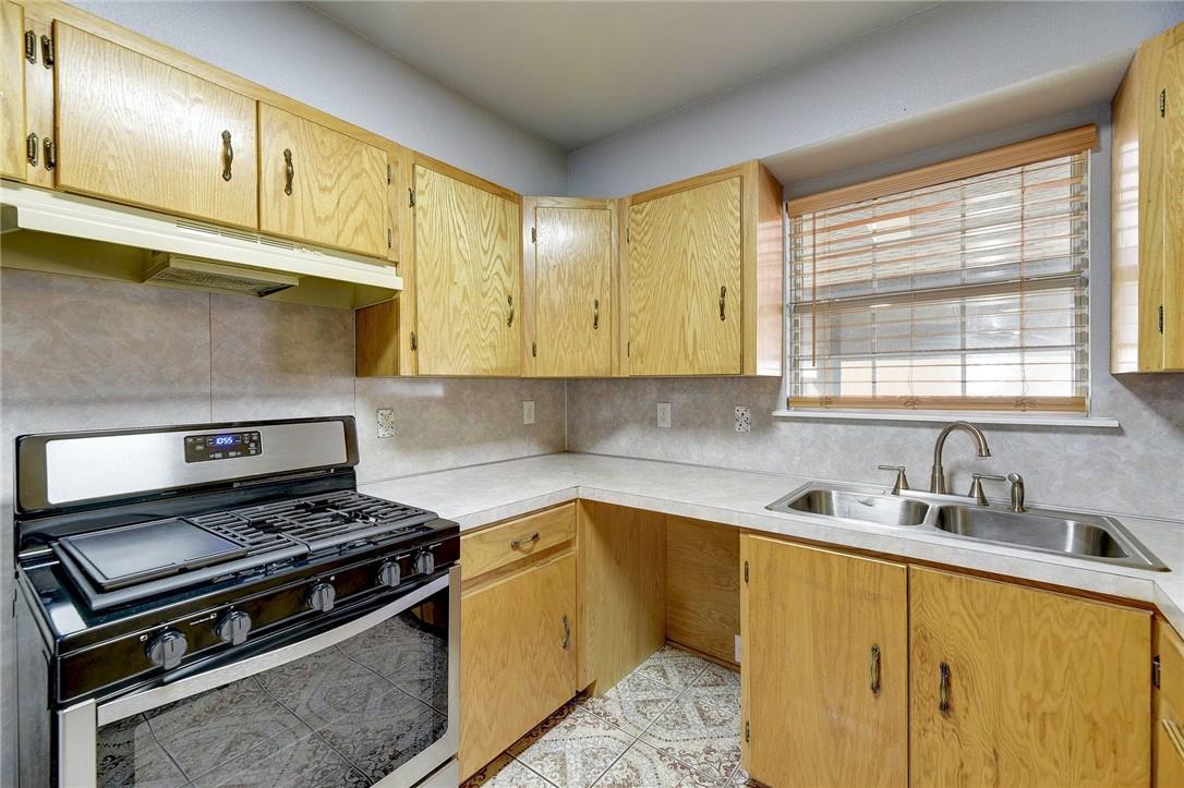 6402 Santos St, Austin, TX 78741