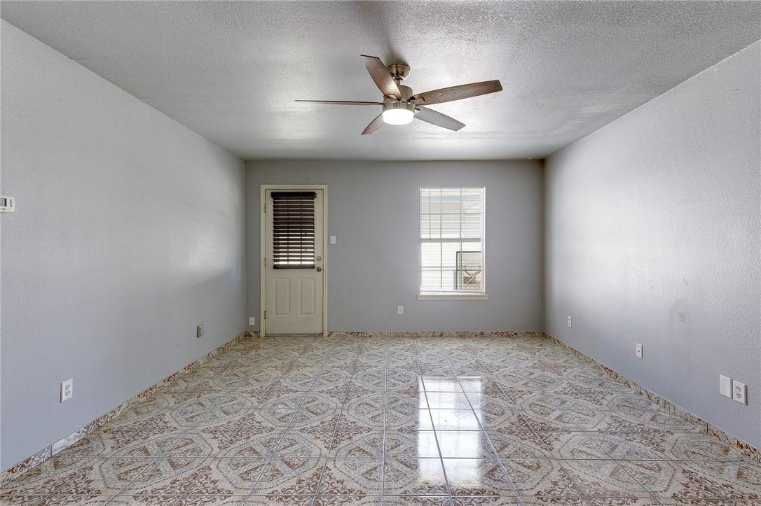 6402 Santos St, Austin, TX 78741