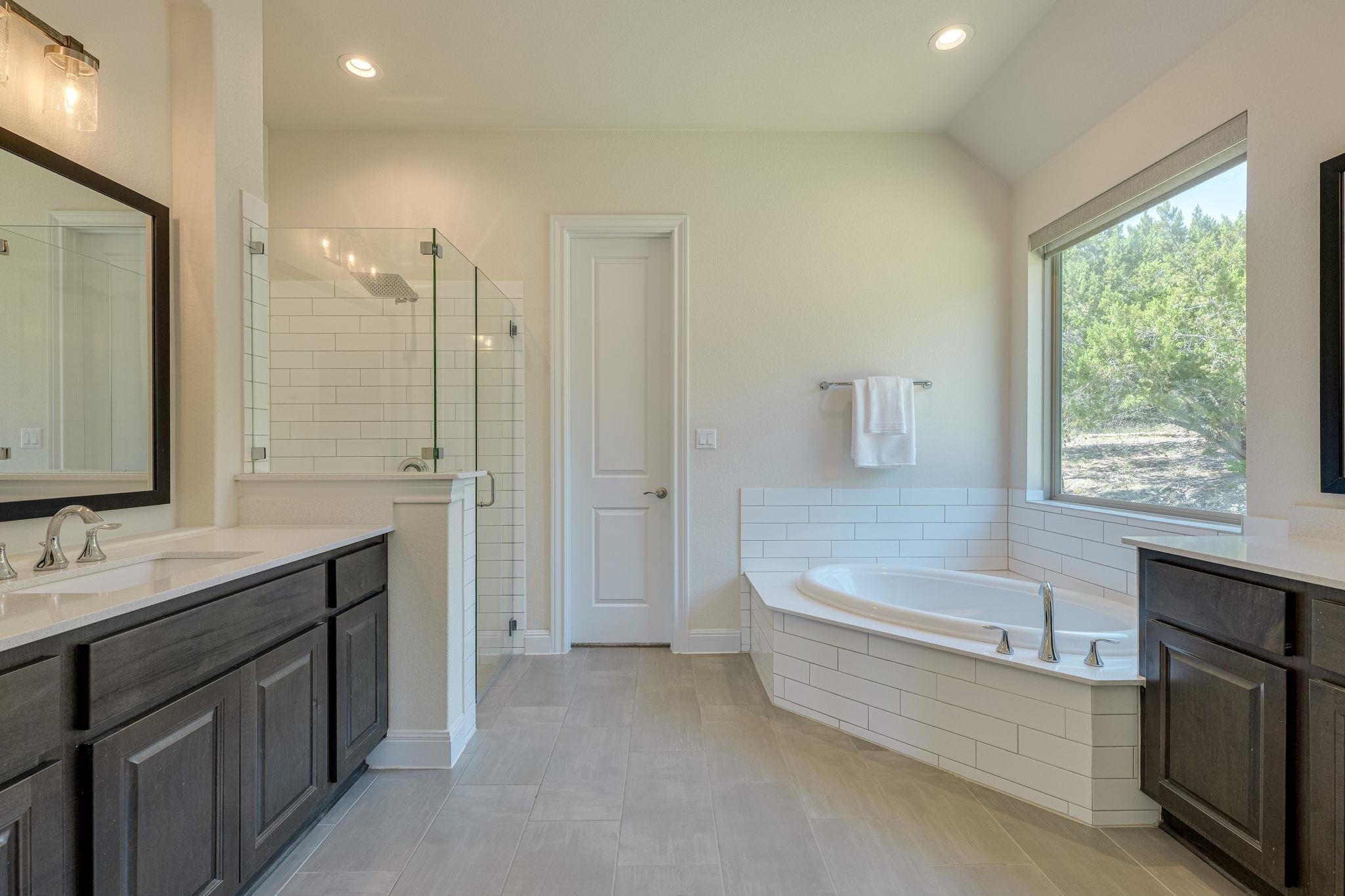 3805 Serene Hills Dr, Austin, TX 78738
