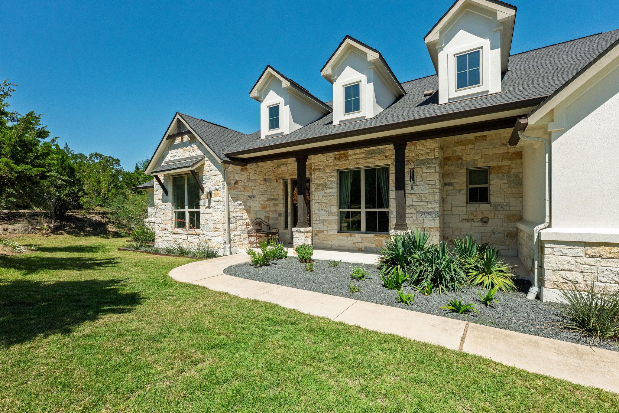 3805 Serene Hills Dr, Austin, TX 78738