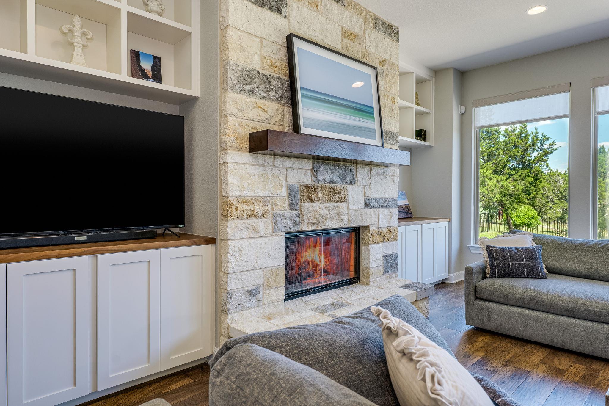 3805 Serene Hills Dr, Austin, TX 78738