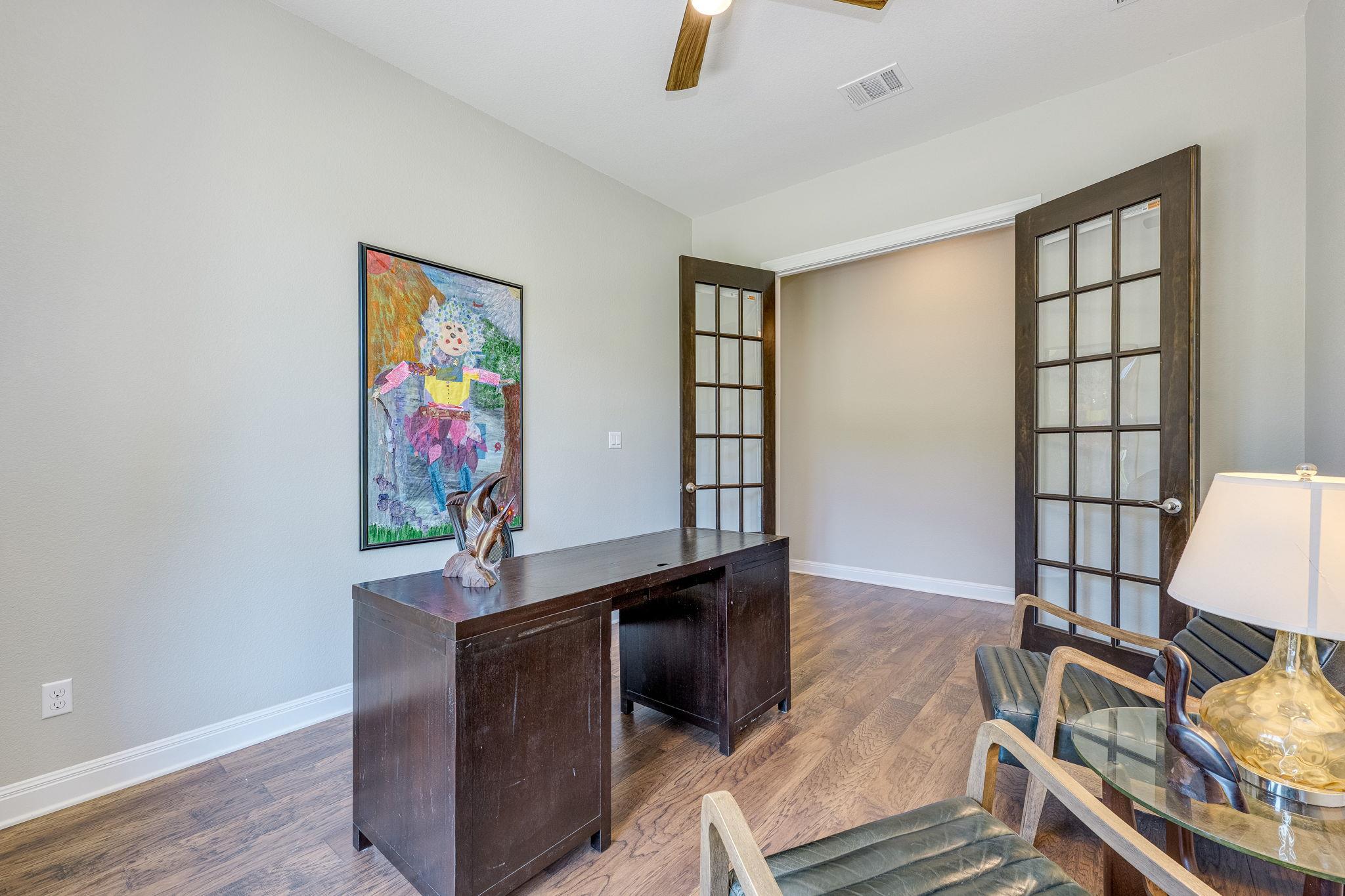 3805 Serene Hills Dr, Austin, TX 78738