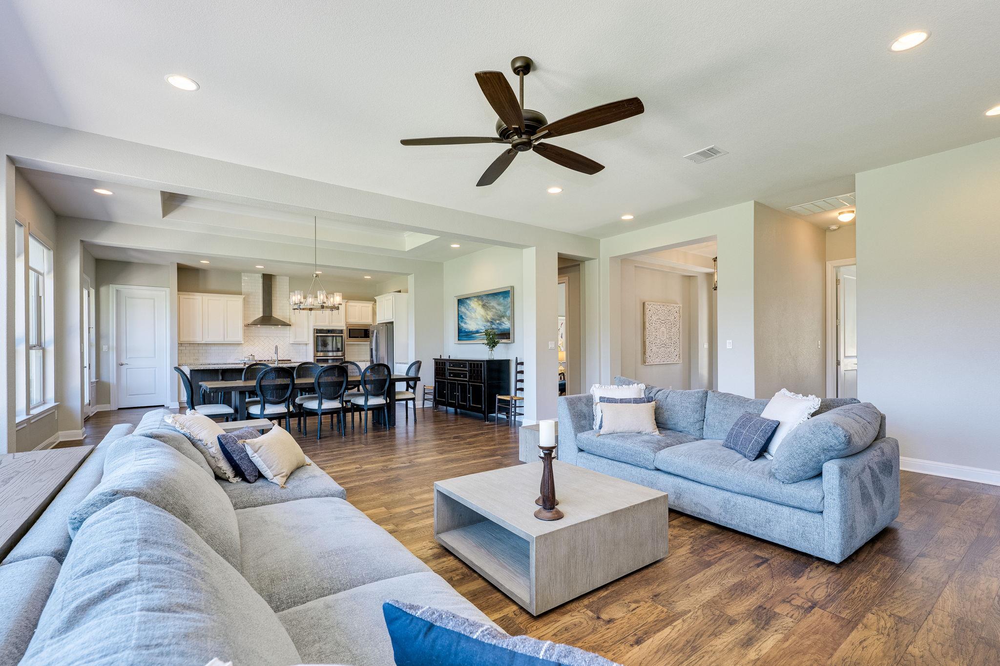 3805 Serene Hills Dr, Austin, TX 78738