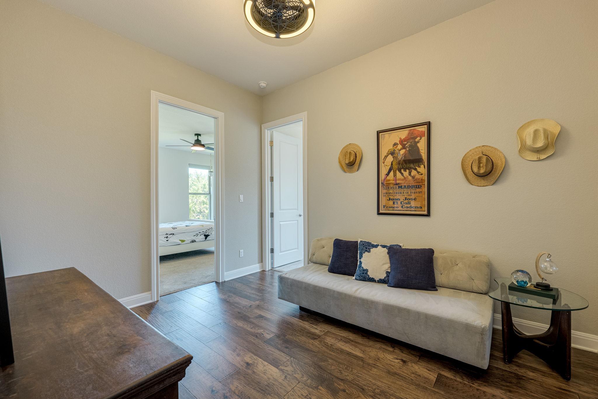 3805 Serene Hills Dr, Austin, TX 78738
