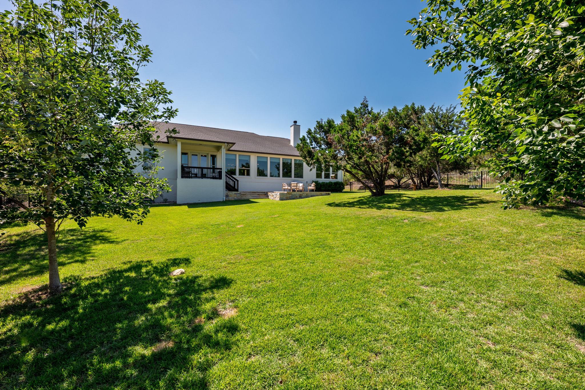 3805 Serene Hills Dr, Austin, TX 78738