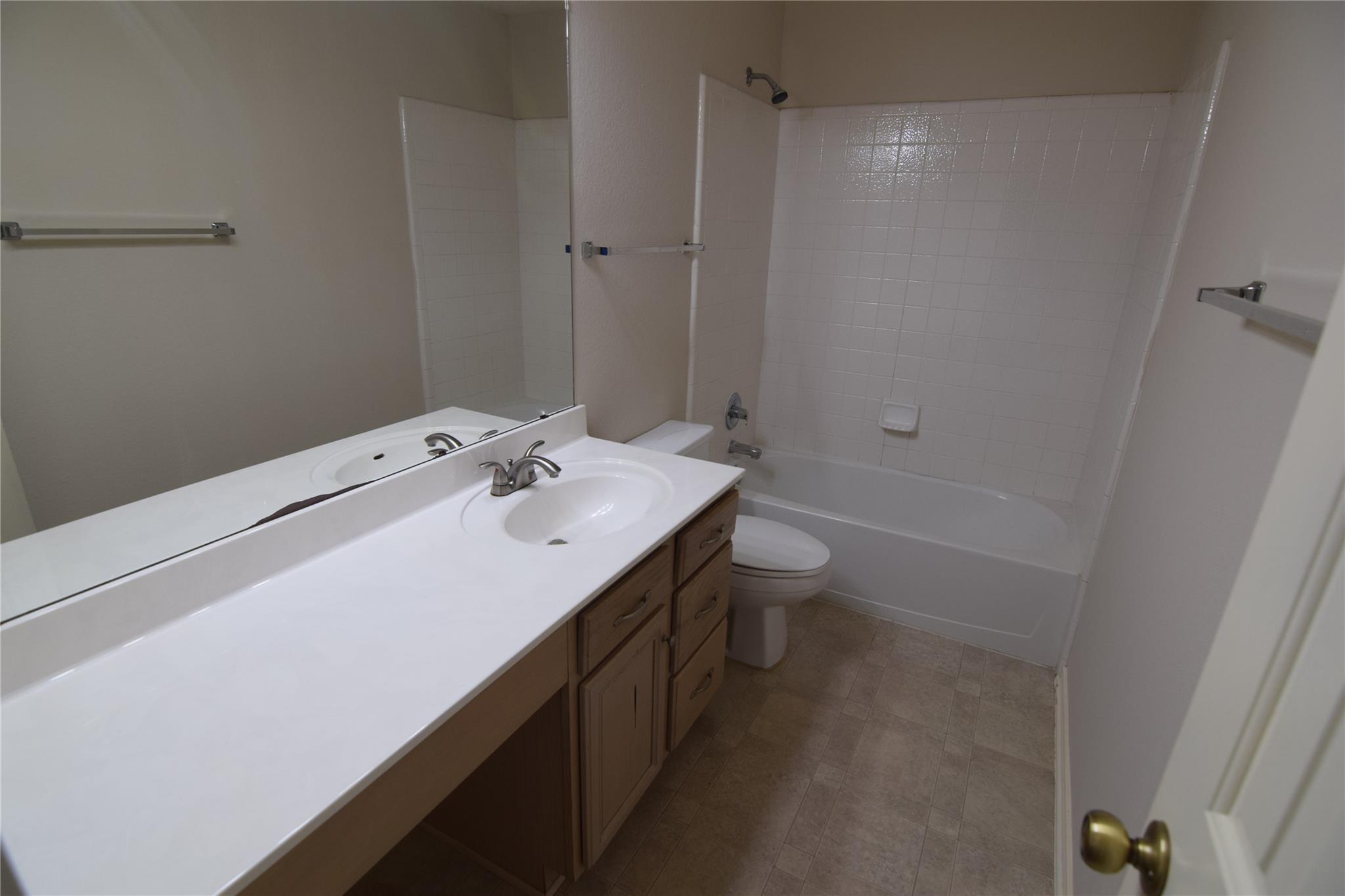 11420 Midbury Ct, Austin, TX 78748