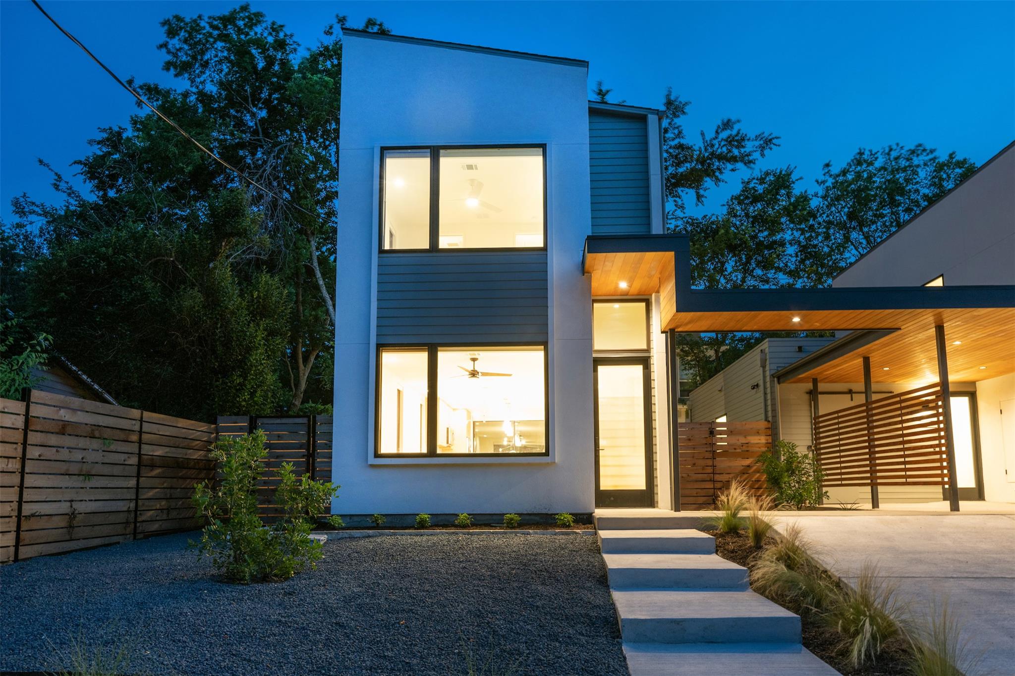 2501 S 6th St # B, Austin, TX 78704