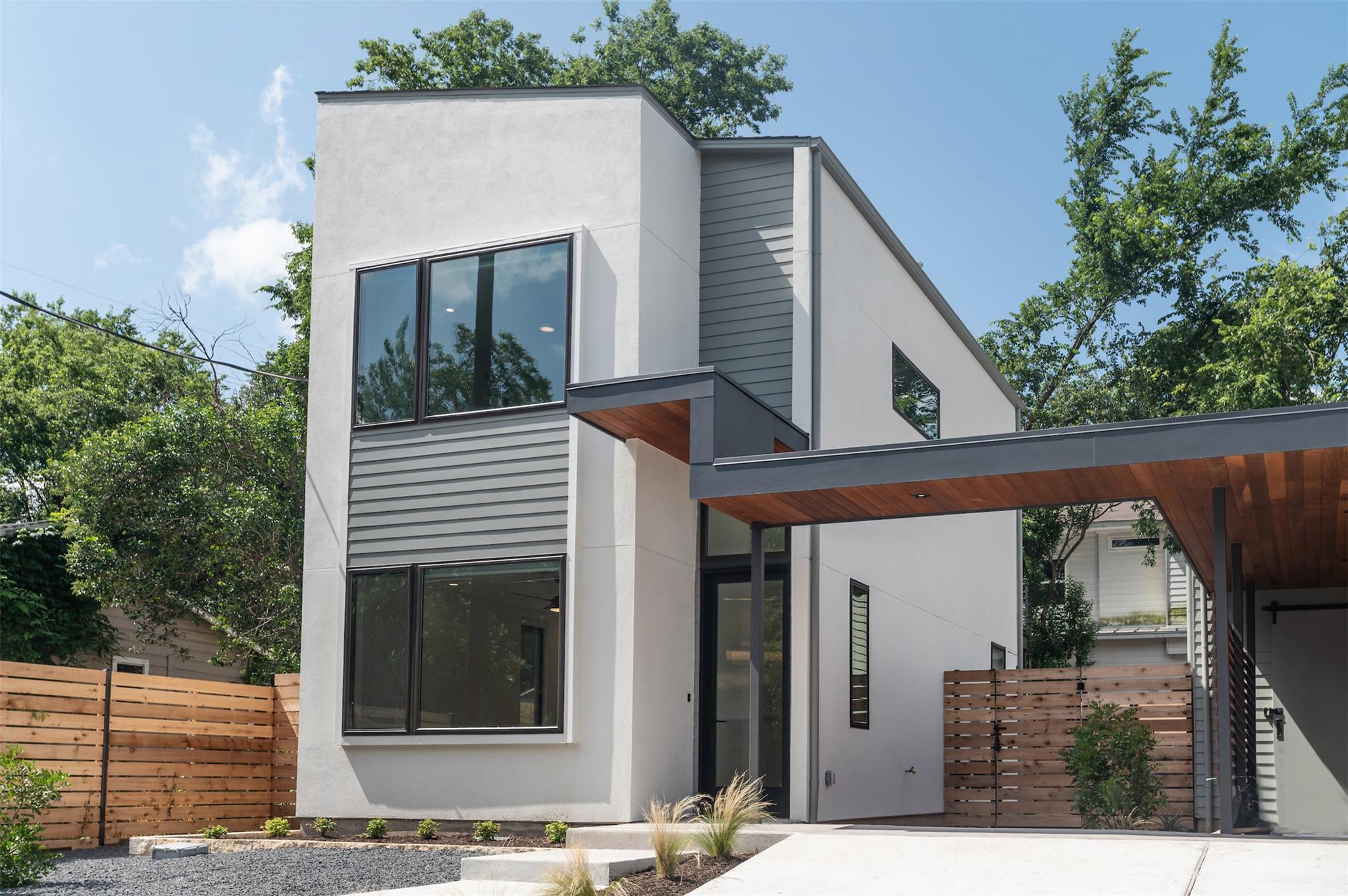 2501 S 6th St # B, Austin, TX 78704
