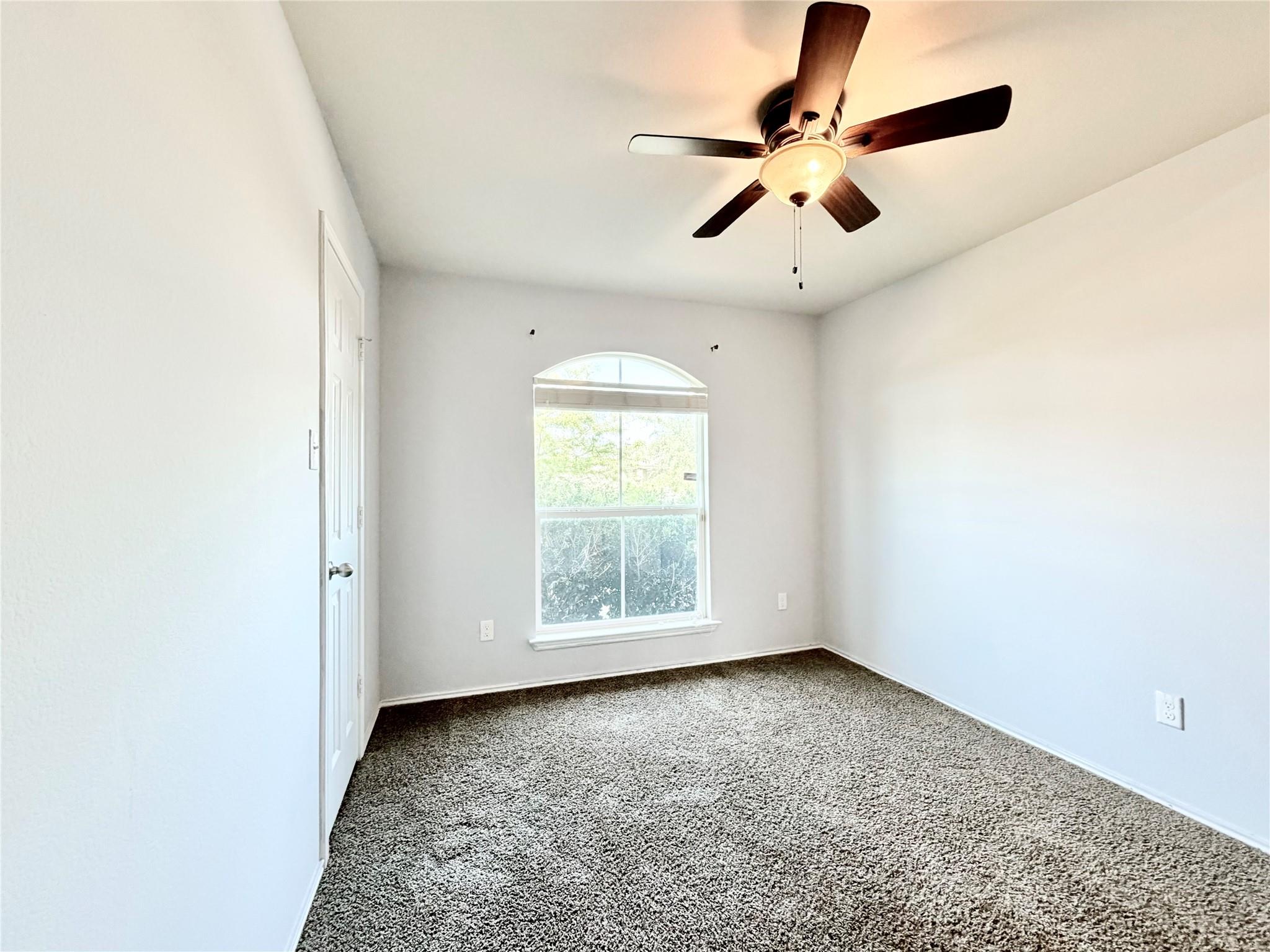 9401 Zayden Dr, Killeen, TX 76542