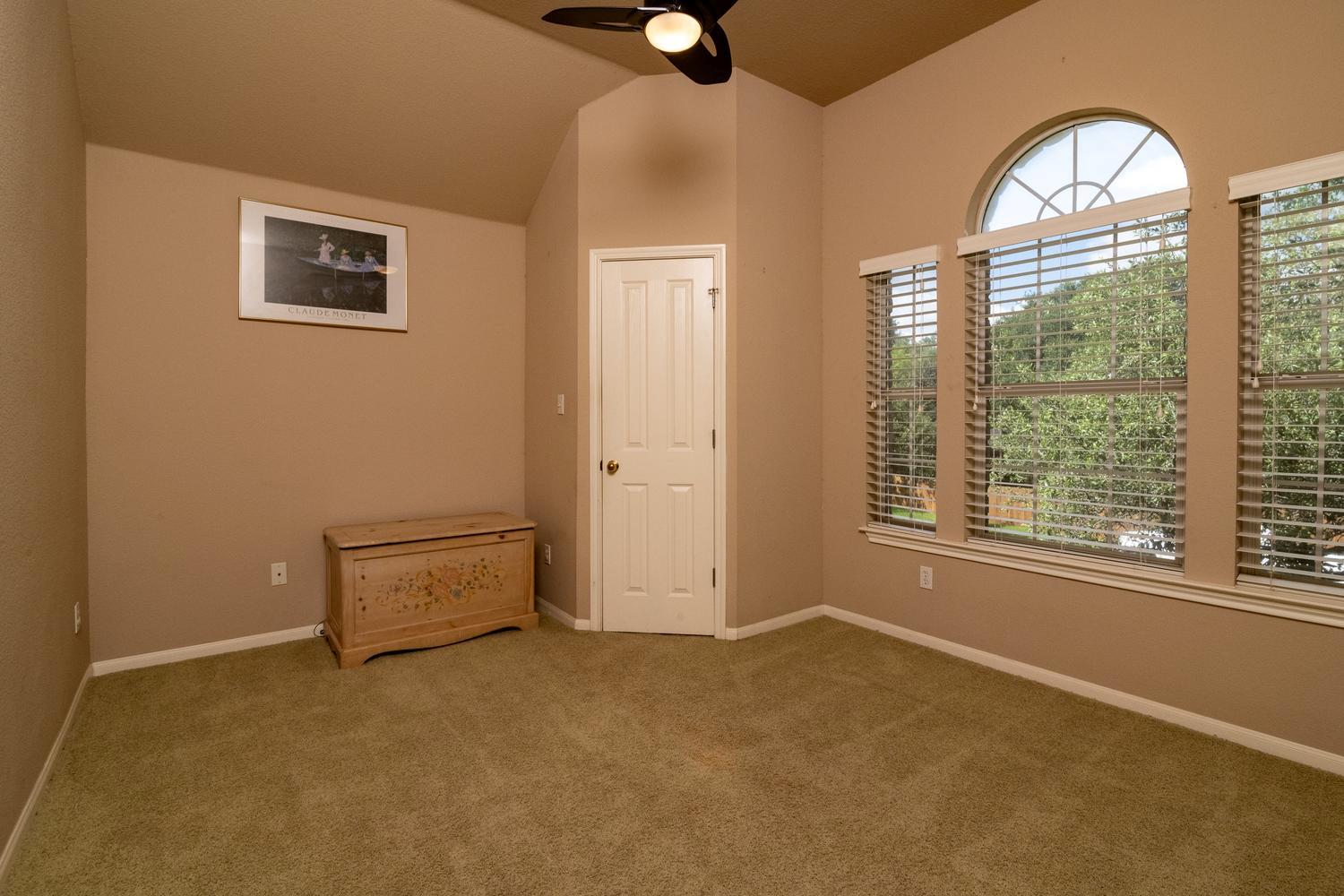 8501 Fulbright Ln, Austin, TX 78749