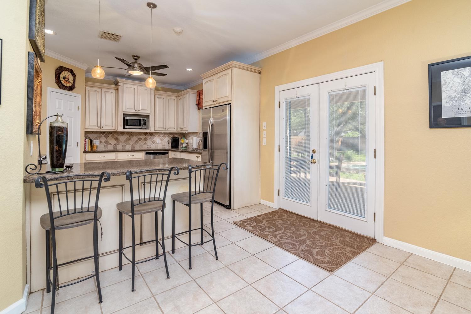 8501 Fulbright Ln, Austin, TX 78749