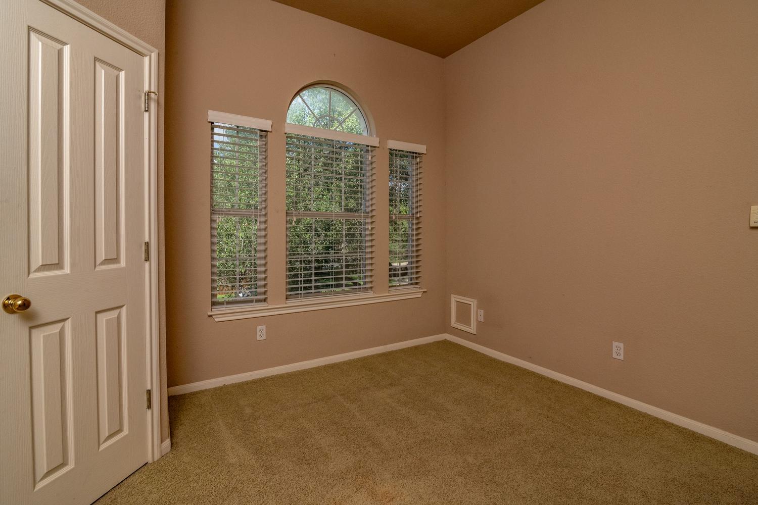 8501 Fulbright Ln, Austin, TX 78749