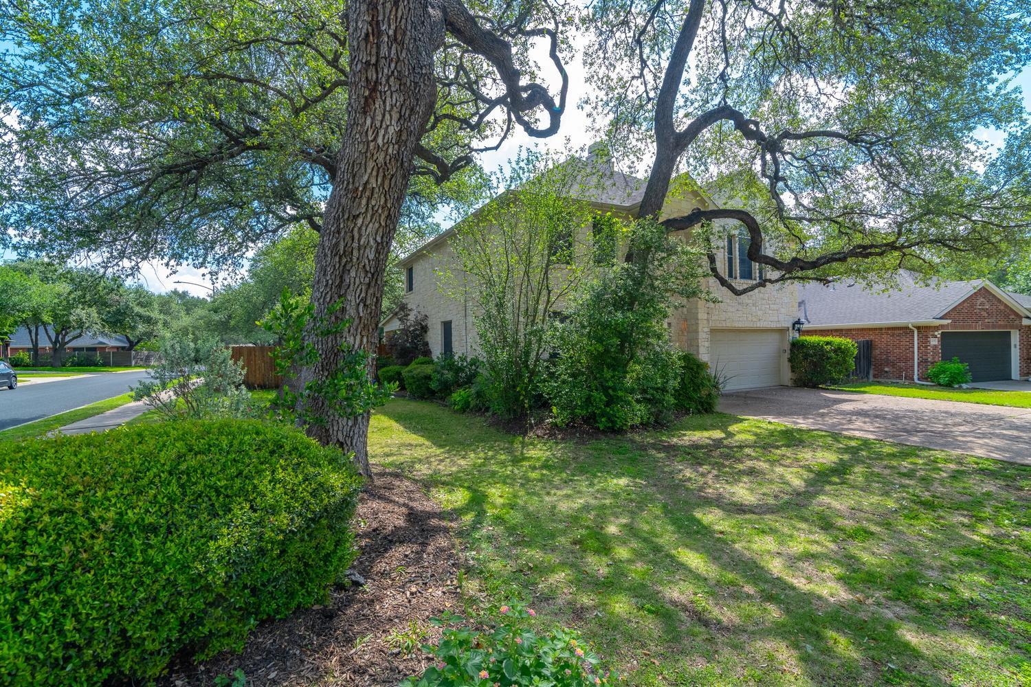 8501 Fulbright Ln, Austin, TX 78749