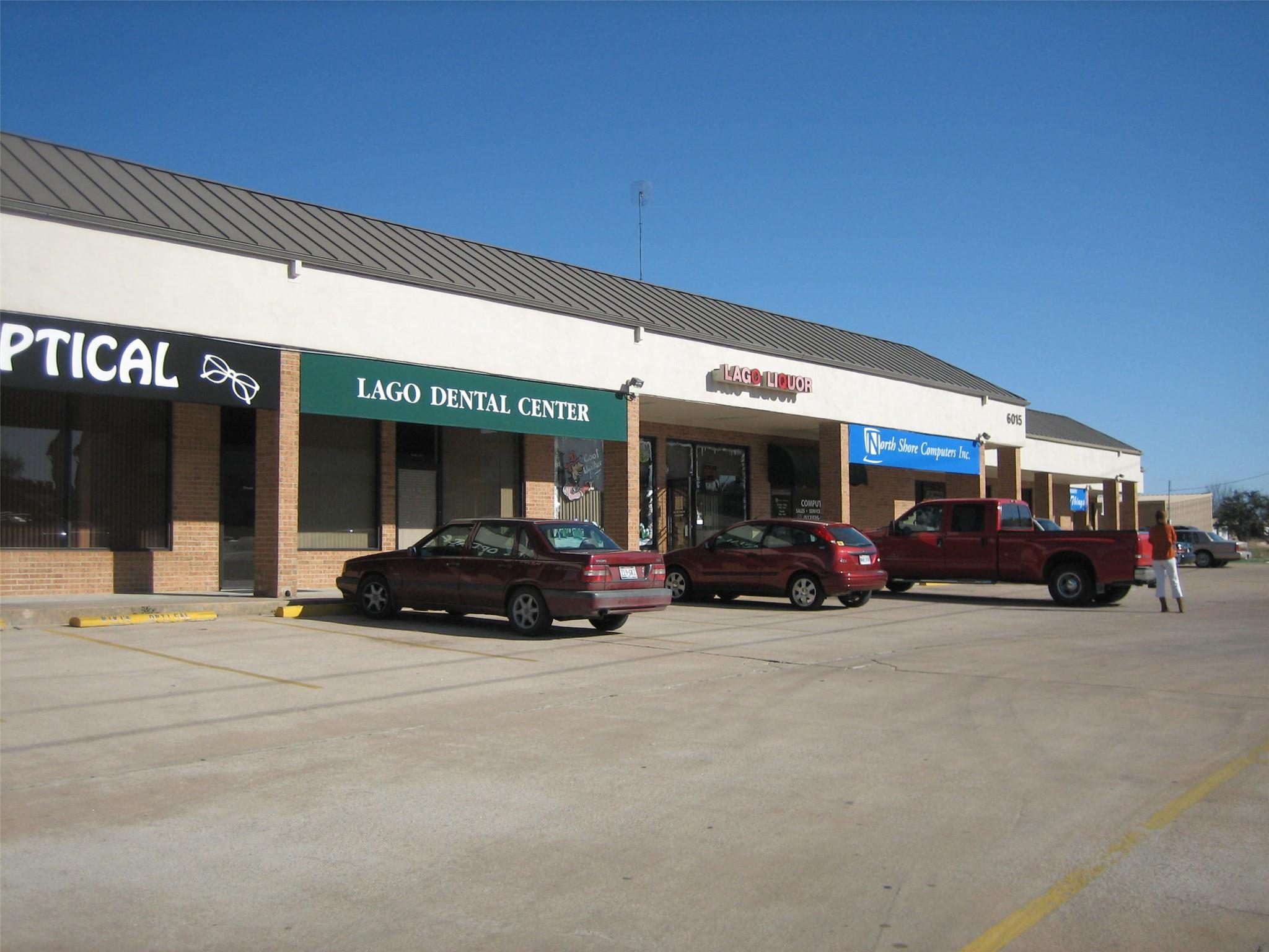 6015 Lohmans Ford Rd # 111, Lago Vista, TX 78645