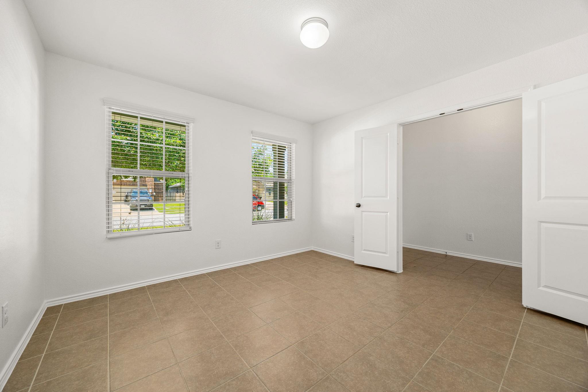 21609 Gallus Dr, Pflugerville, TX 78660