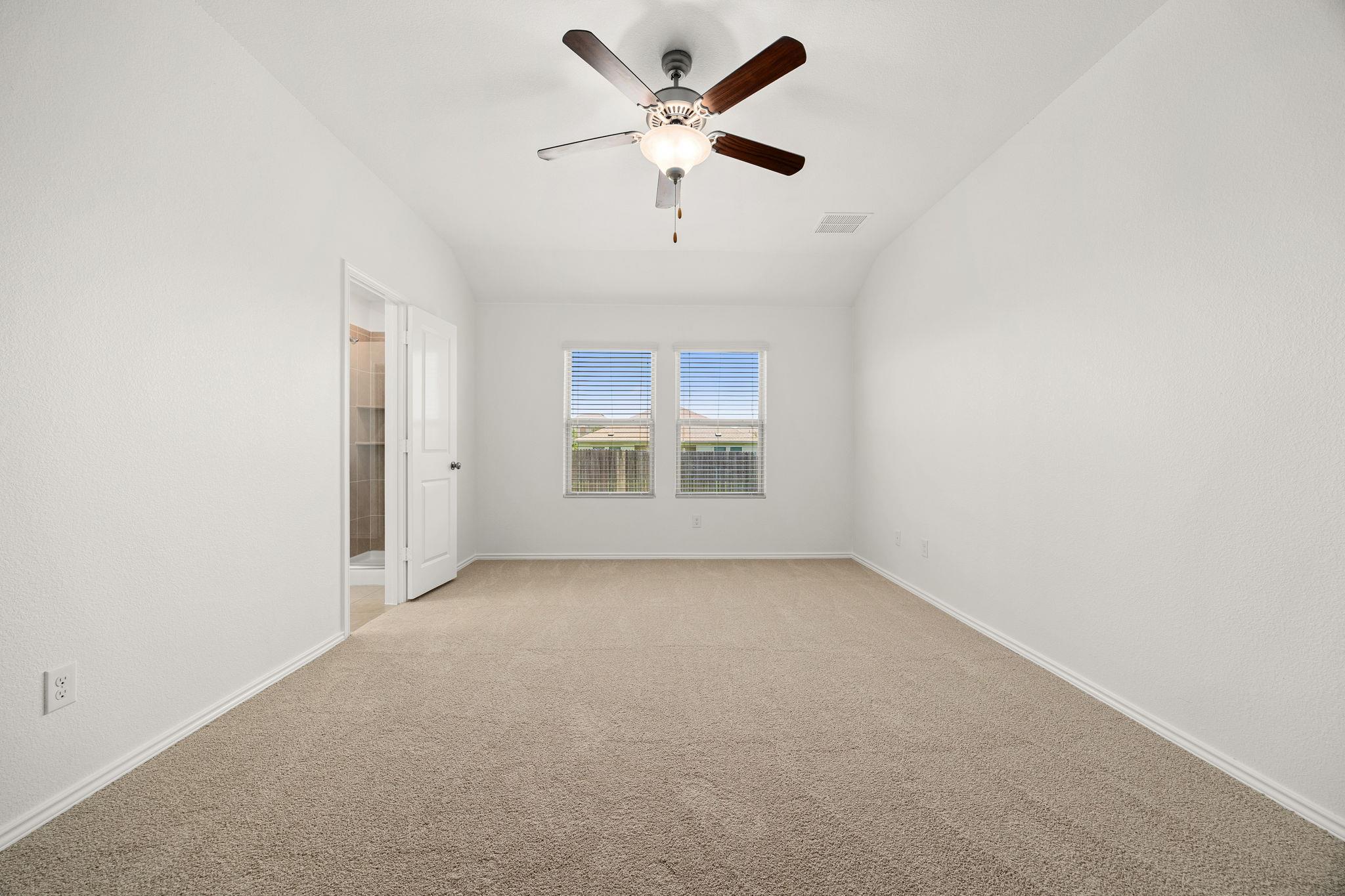 21609 Gallus Dr, Pflugerville, TX 78660