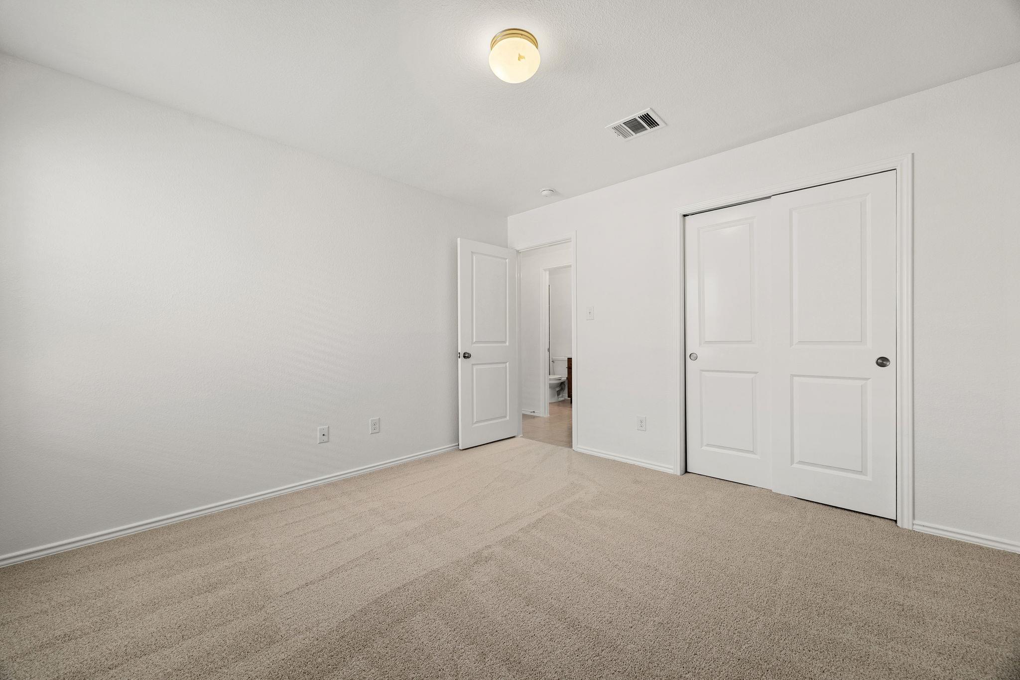 21609 Gallus Dr, Pflugerville, TX 78660