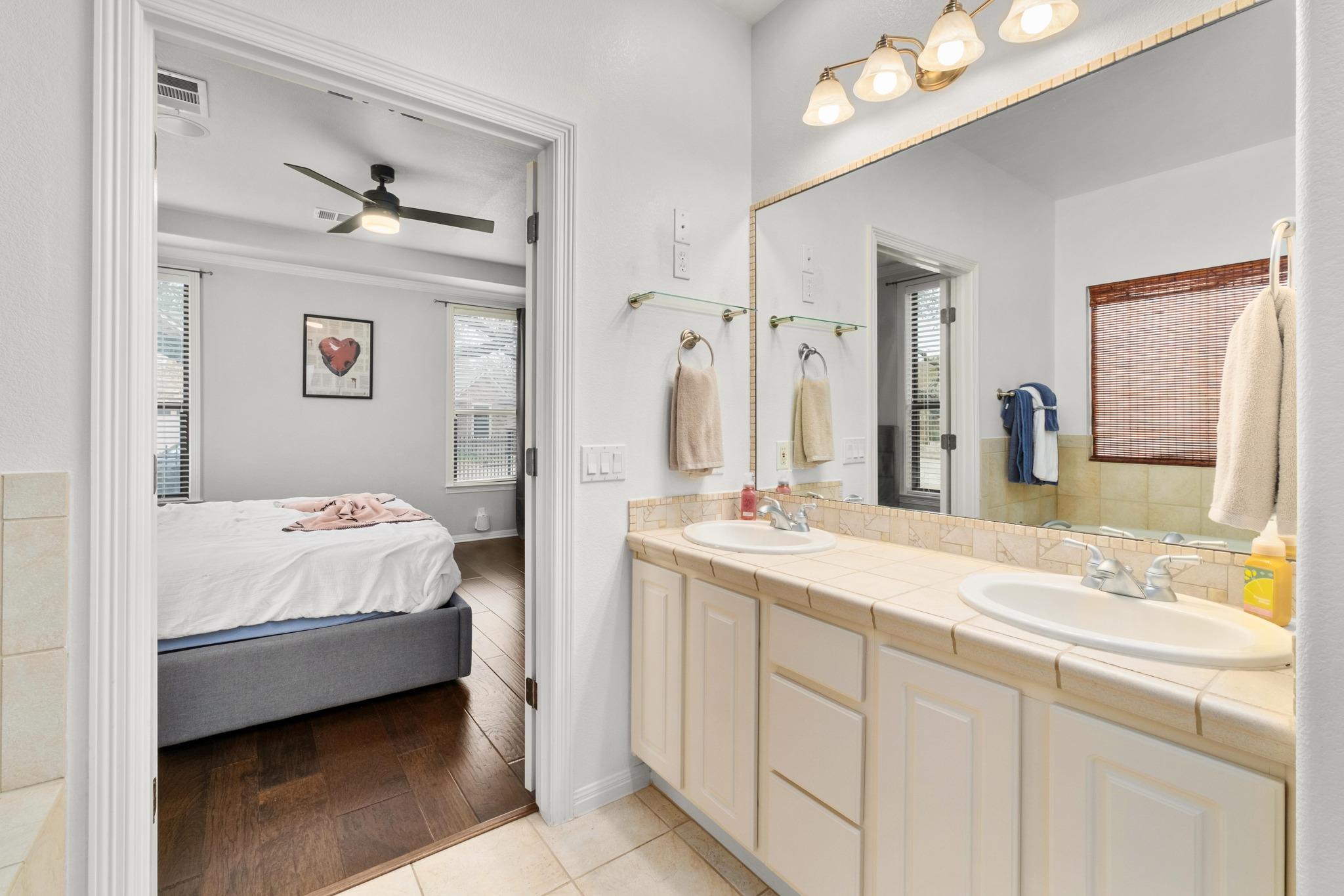 13700 Layton Loop, Austin, TX 78727