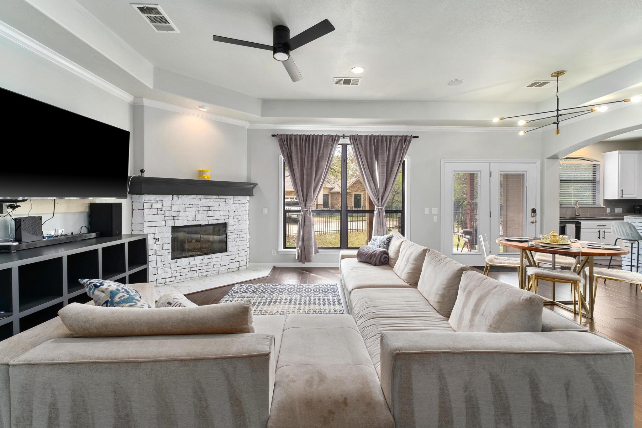 13700 Layton Loop, Austin, TX 78727