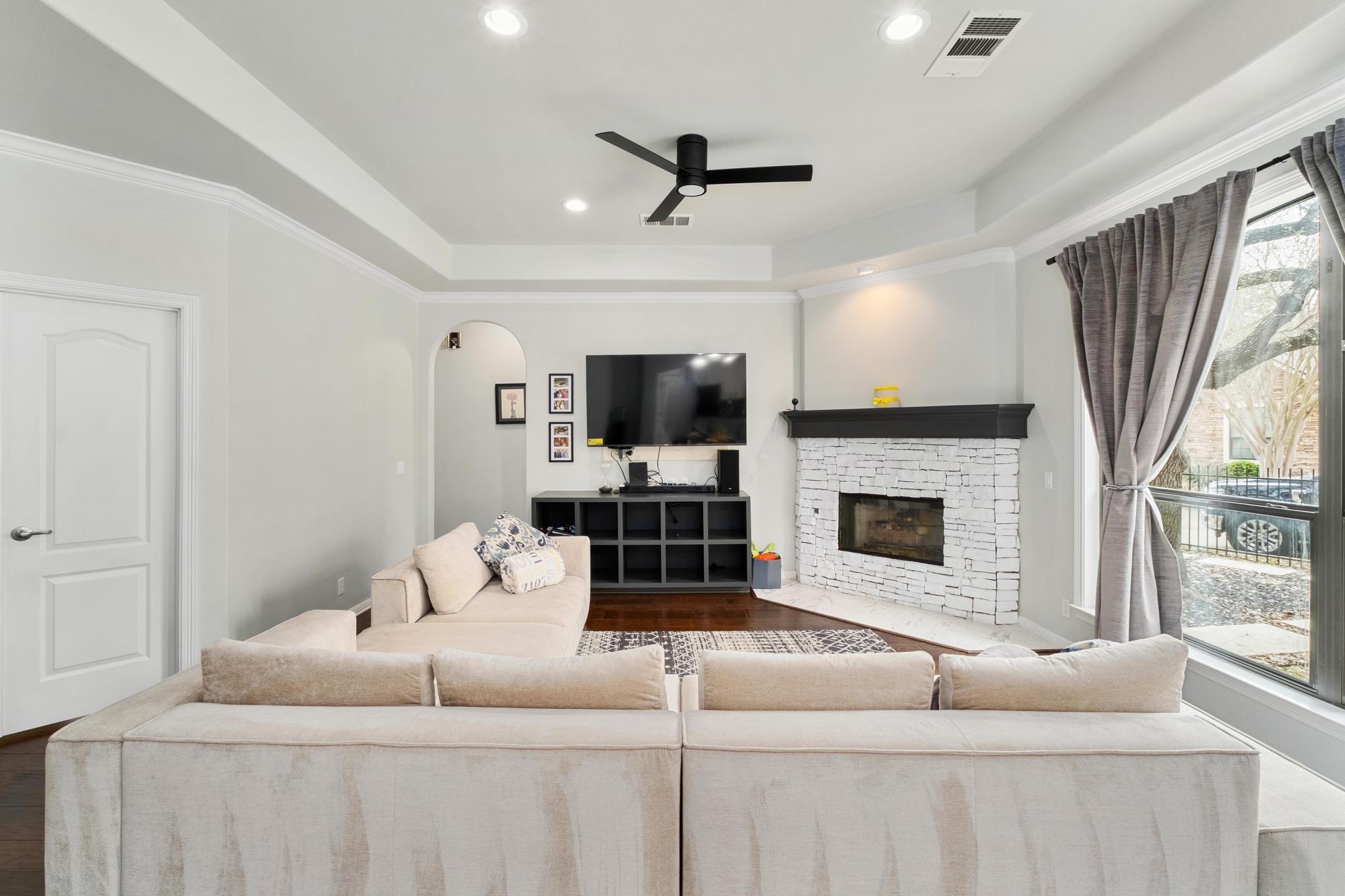 13700 Layton Loop, Austin, TX 78727