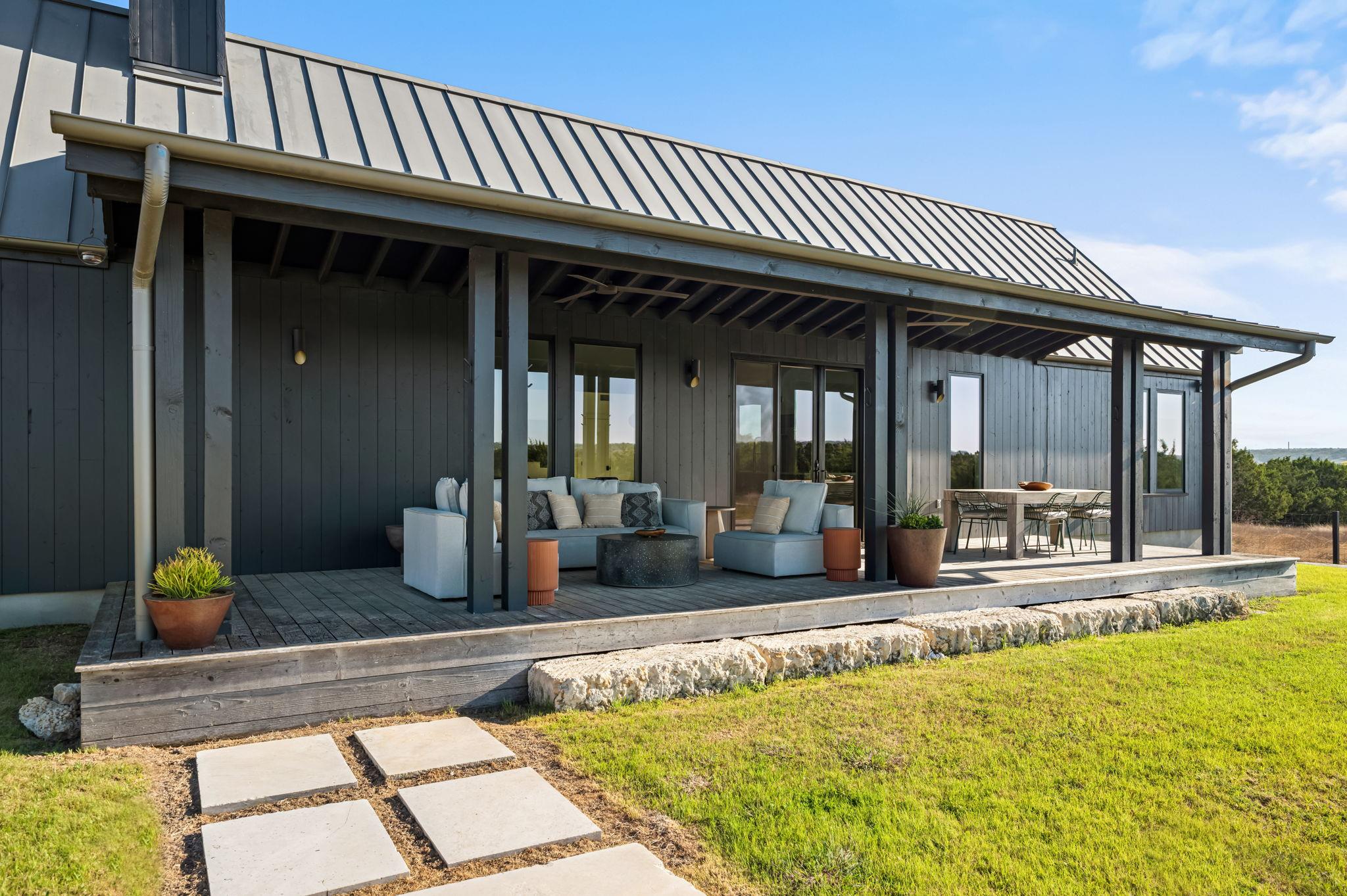 1327 Schumann Rd, Stonewall, TX 78671