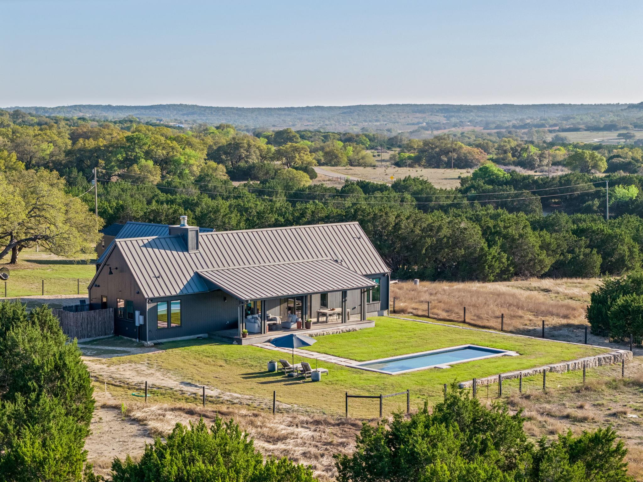 1327 Schumann Rd, Stonewall, TX 78671